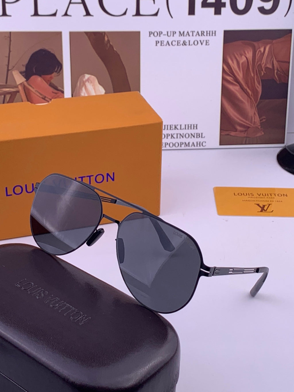 Louis Vuitton L39 Fashion Gold Lens Sunglasses for Men & Women - 431272 - detail image 2