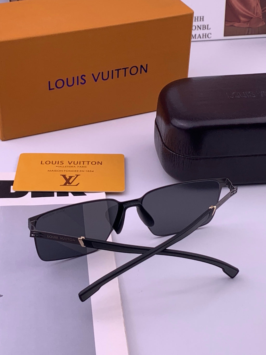 Louis Vuitton L316 Fashion Brown Lens Sunglasses for Men & Women - 431280 - detail image 4