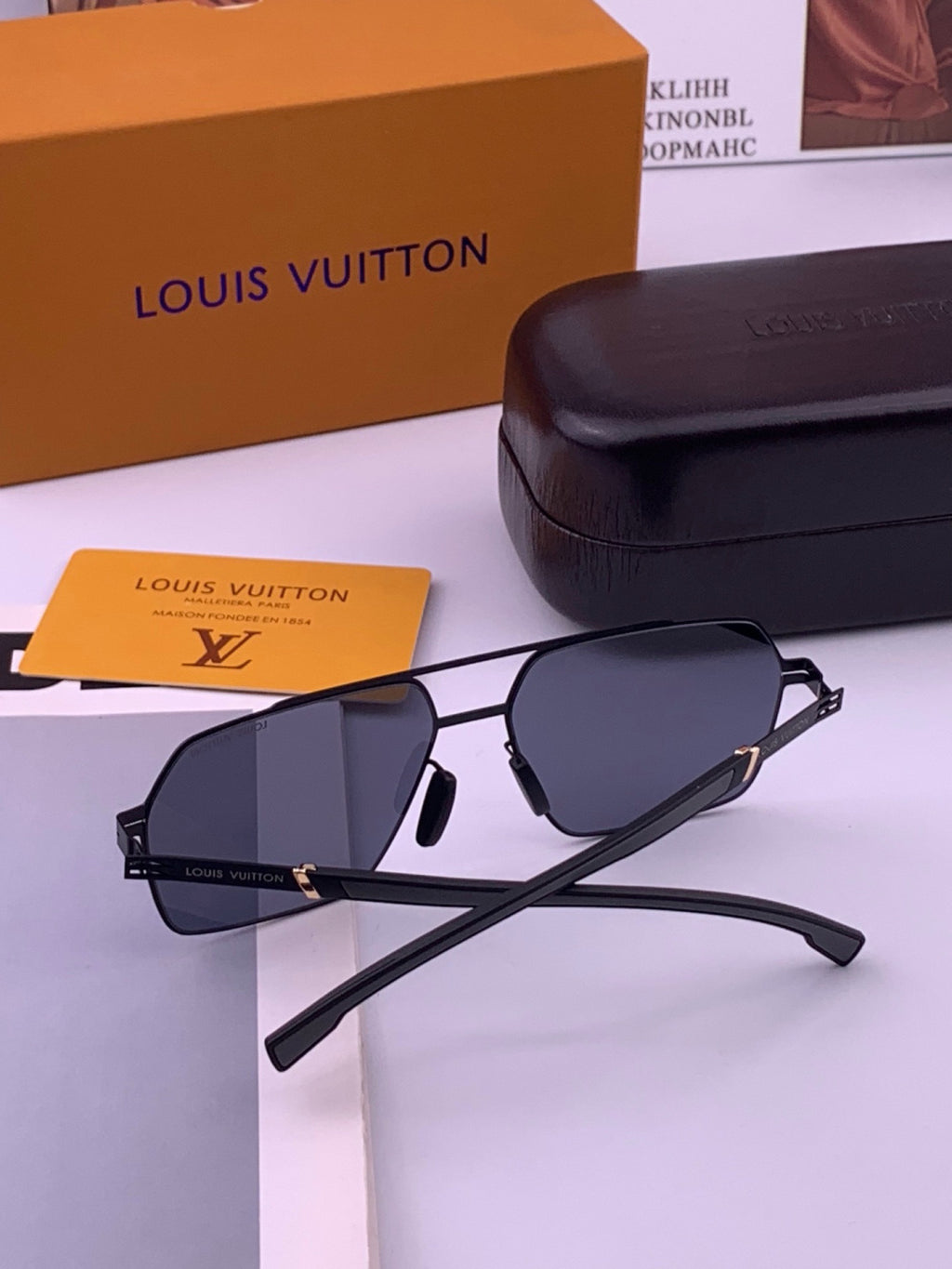 Louis Vuitton L313 Fashion Gold Lens Sunglasses for Men & Women - 431281 - detail image 4