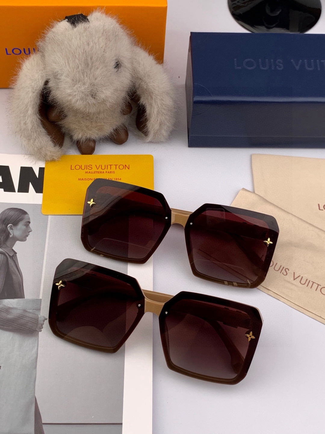 Louis Vuitton L3262 Square Red Lens Sunglasses for Men & Women - 431177 - detail image 7