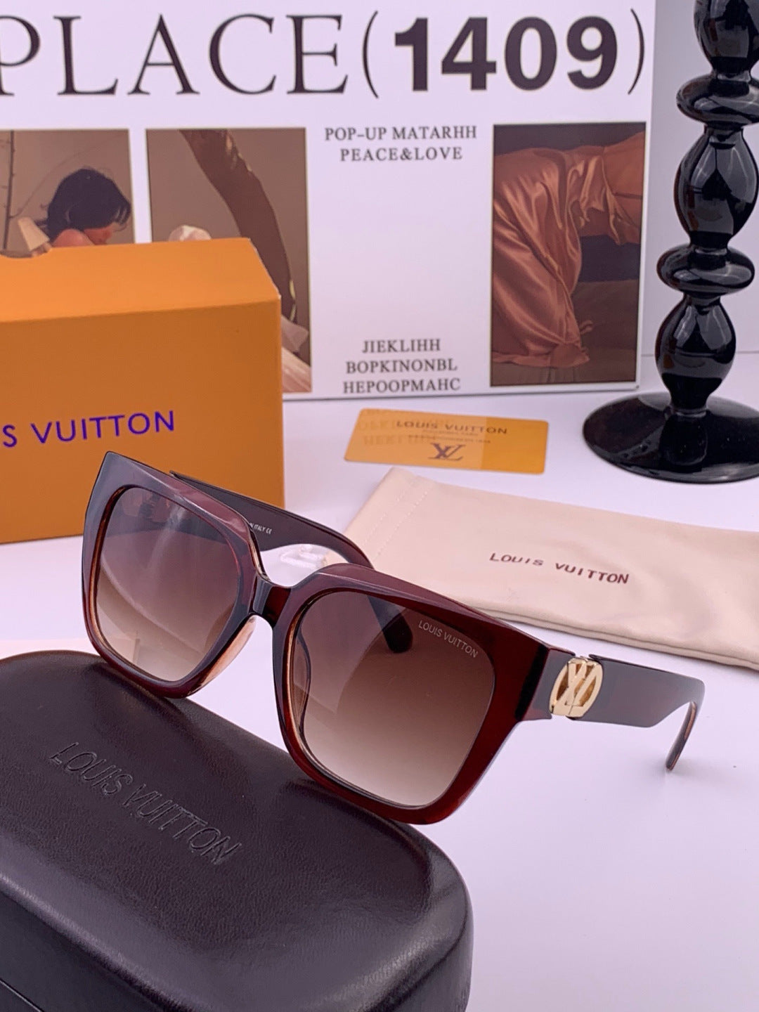 Louis Vuitton L95801 Square Gold Lens Sunglasses for Women - 431178 - detail image 3