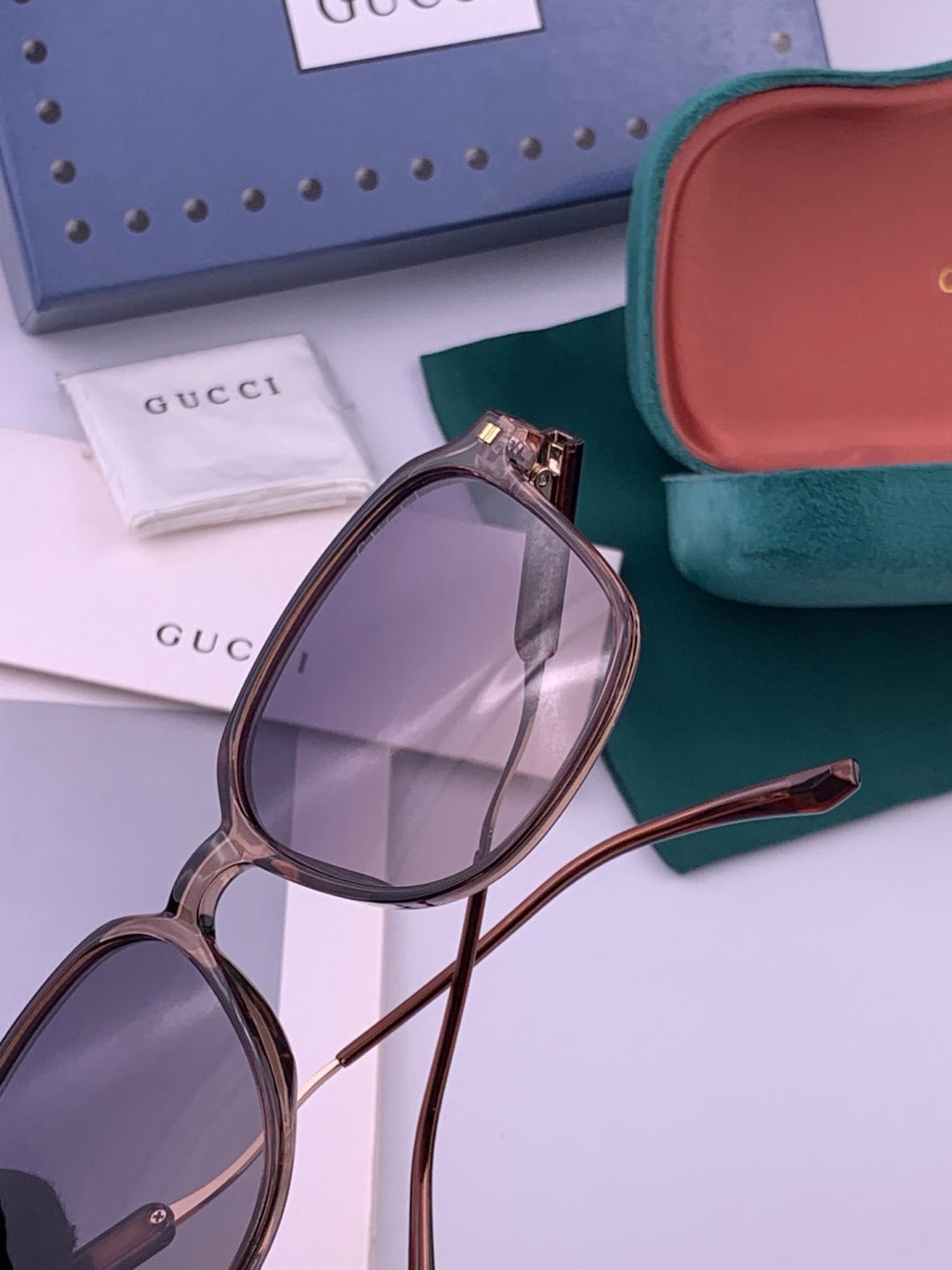 Gucci G7231 Metal Fashion Red Lens Sunglasses for Men & Women - 431328 - detail image 4