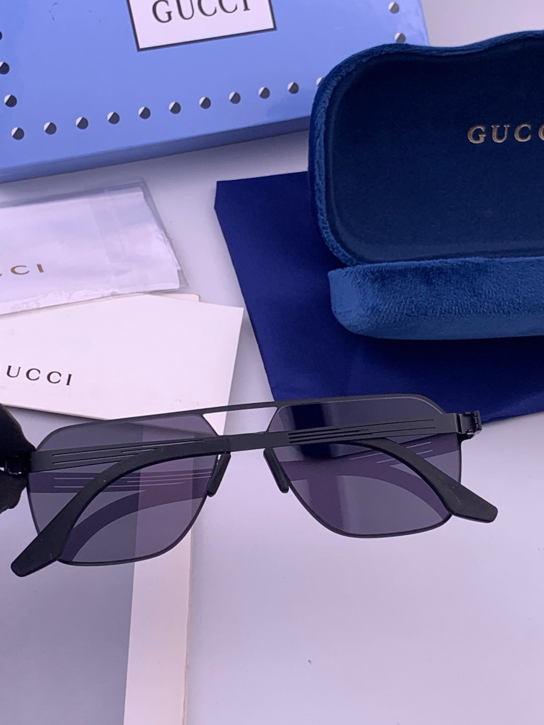 Gucci G0862 Fashion Gold Lens Sunglasses for Men & Women - 431338 - detail image 6