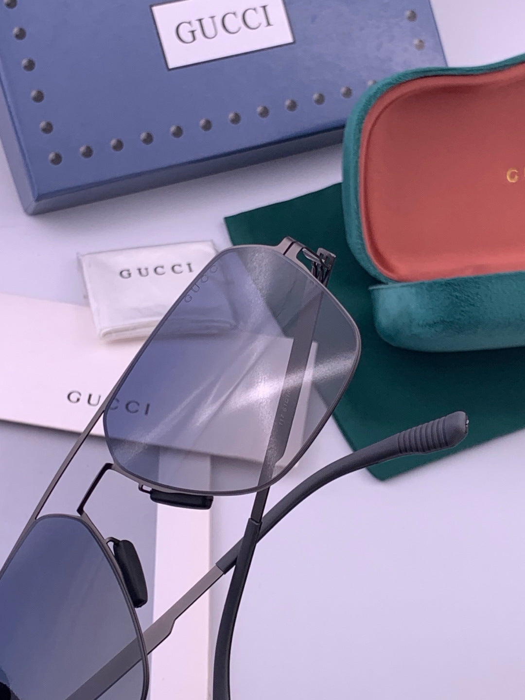 Gucci G711 Polarized Fashion Brown Lens Sunglasses for Men & Women - 431340 - detail image 4