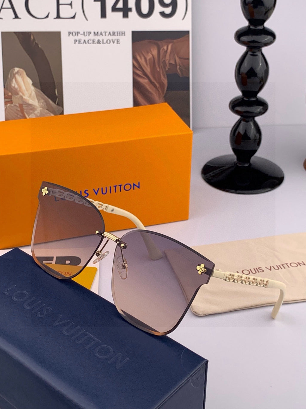 Louis Vuitton L7101 Square Gold Lens Sunglasses for Men & Women - 448590 - detail image 3