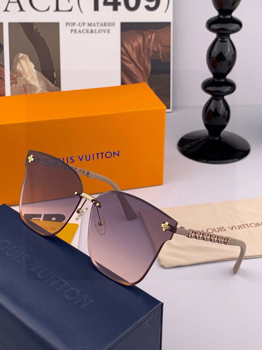 Louis Vuitton L7101 Square Gold Lens Sunglasses for Men & Women - 448590 - detail image 5