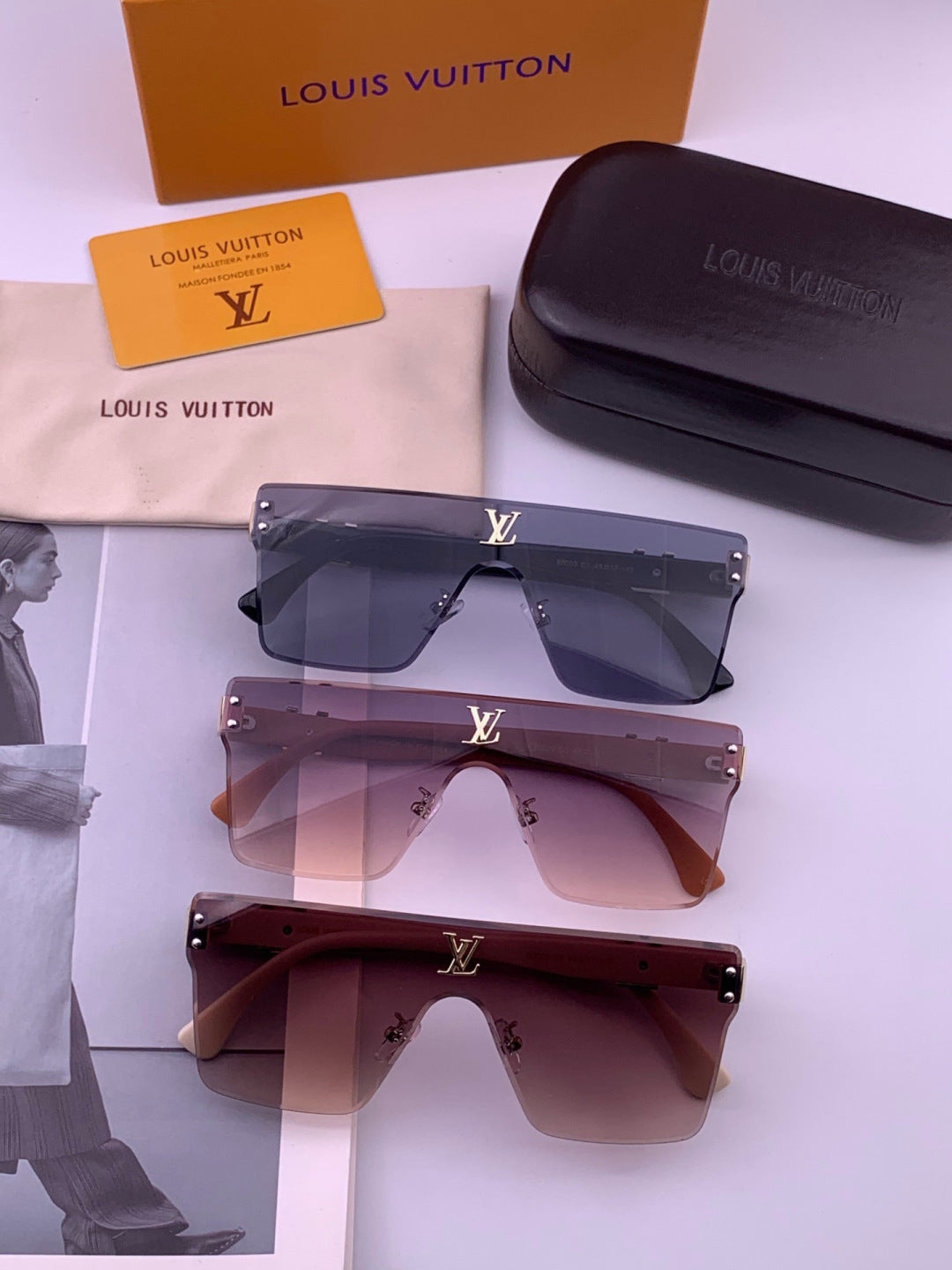 Louis Vuitton L36000 Oversized Purple Lens Sunglasses for Men & Women - 448602 - detail image 8