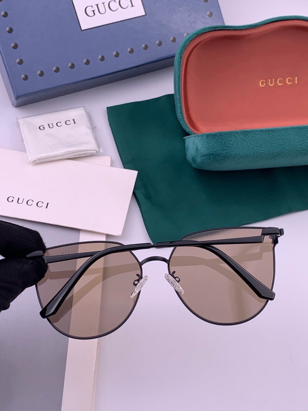 Gucci G3660 Fashion Gold Lens Sunglasses for Men & Women - 448720 - detail image 4