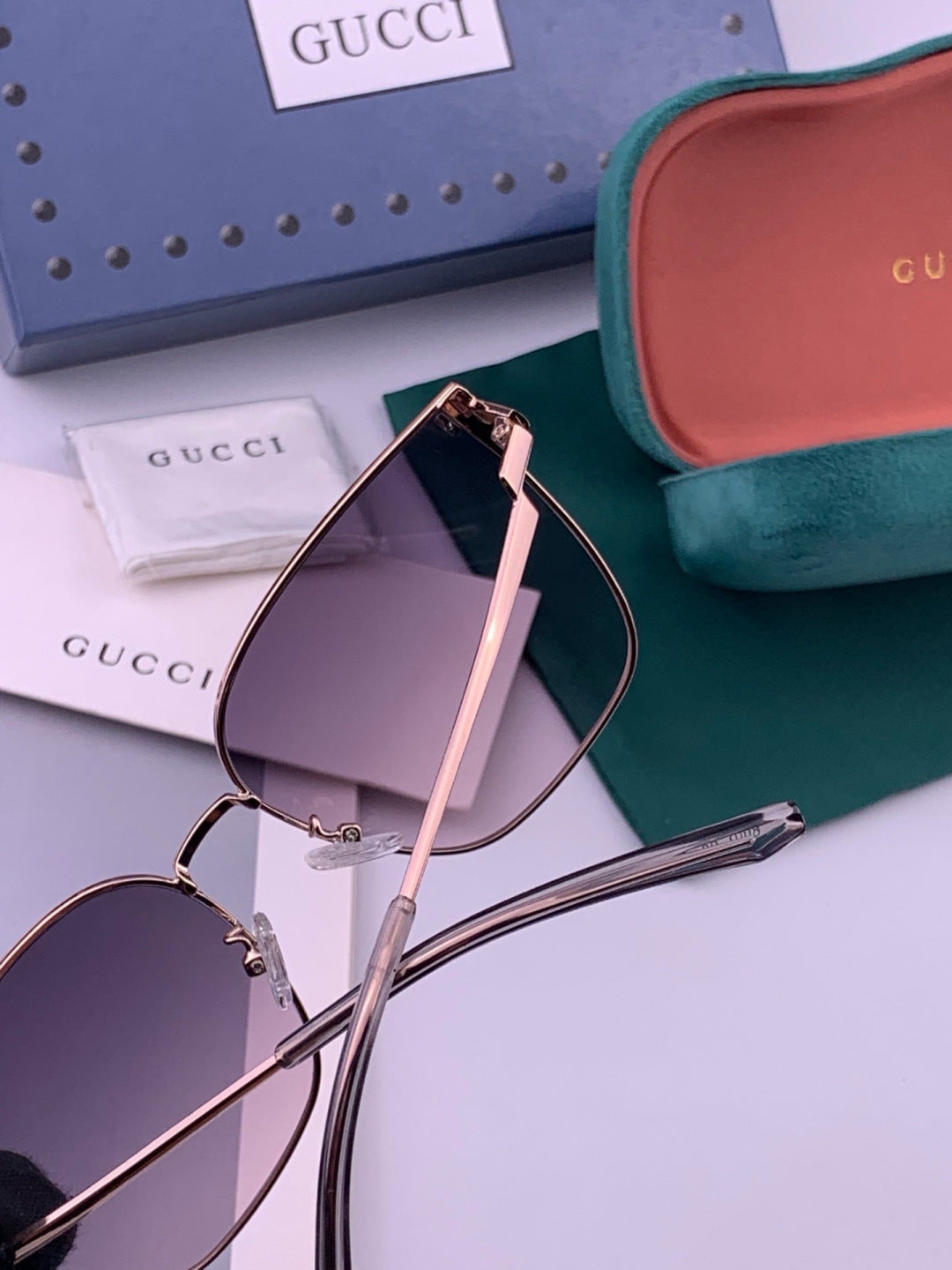 Gucci G2660 Fashion Gold Lens Sunglasses for Men & Women - 448732 - detail image 3