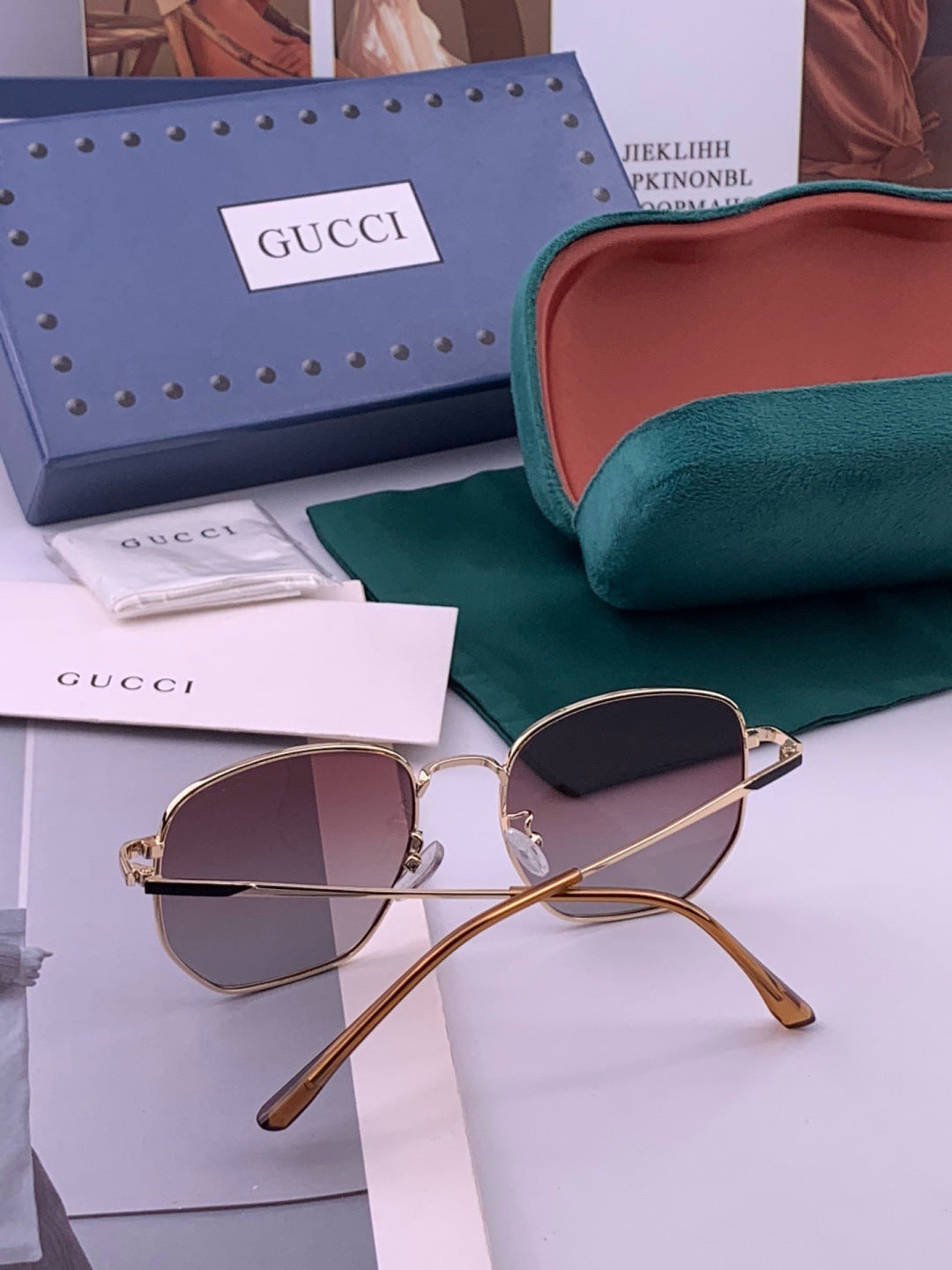 Gucci G9810 Polarized Oversized Black Lens Sunglasses for Men & Women - 448738 - detail image 3