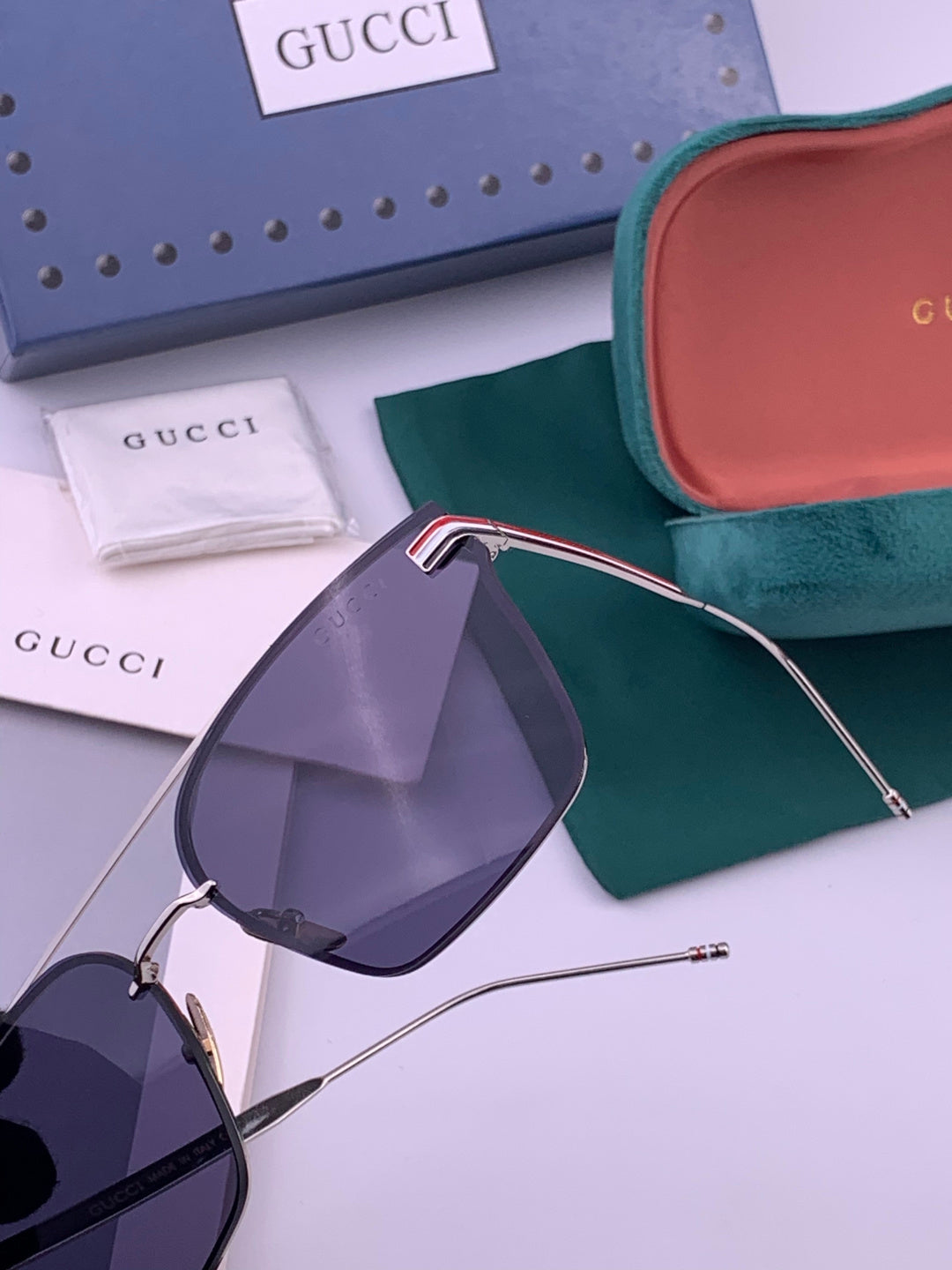 Gucci G3081 Polarized Aviator Gold Lens Sunglasses for Men & Women - 448741 - detail image 3