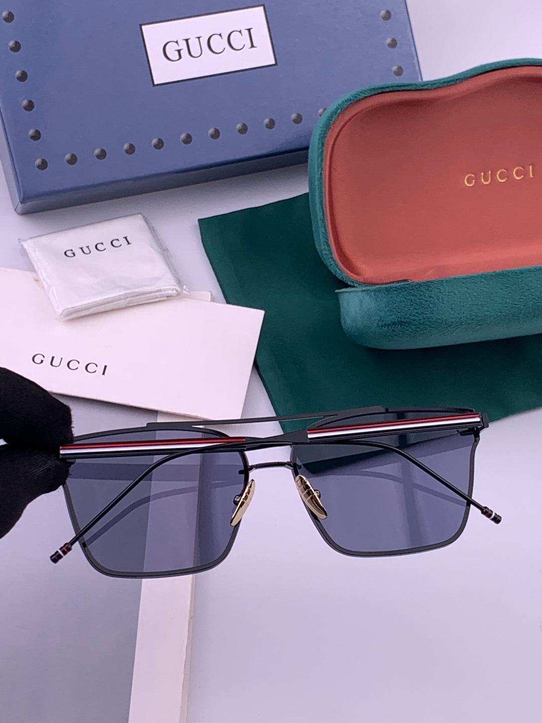 Gucci G3081 Polarized Aviator Gold Lens Sunglasses for Men & Women - detail image 5