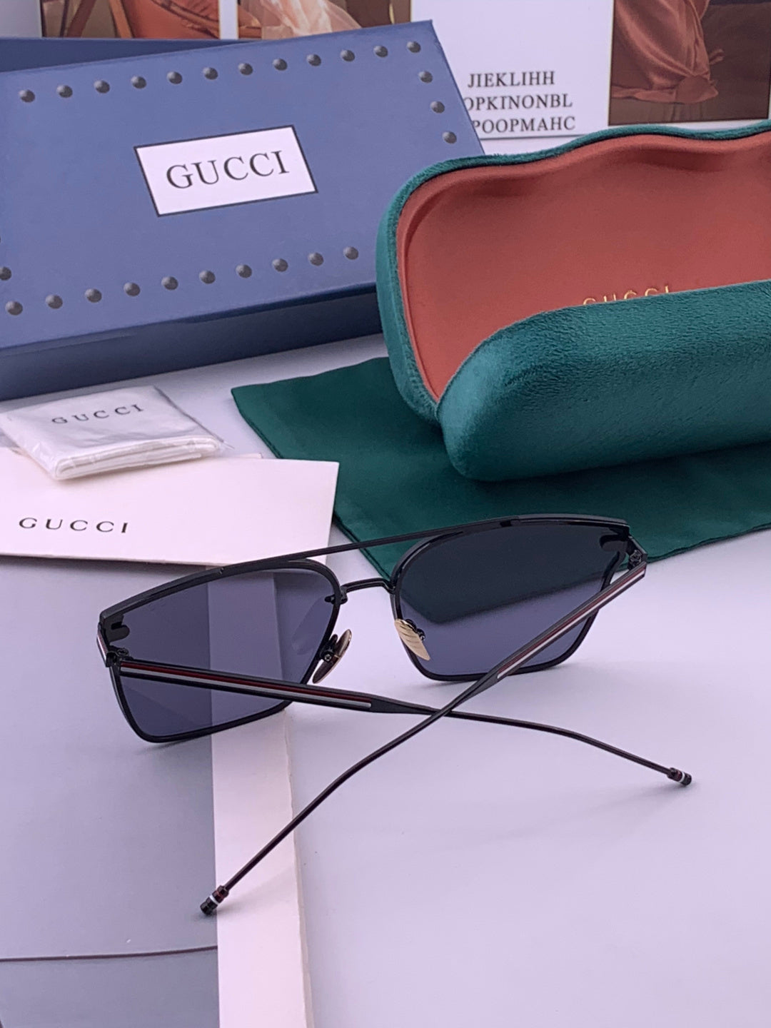 Gucci G3081 Polarized Aviator Gold Lens Sunglasses for Men & Women - detail image 6