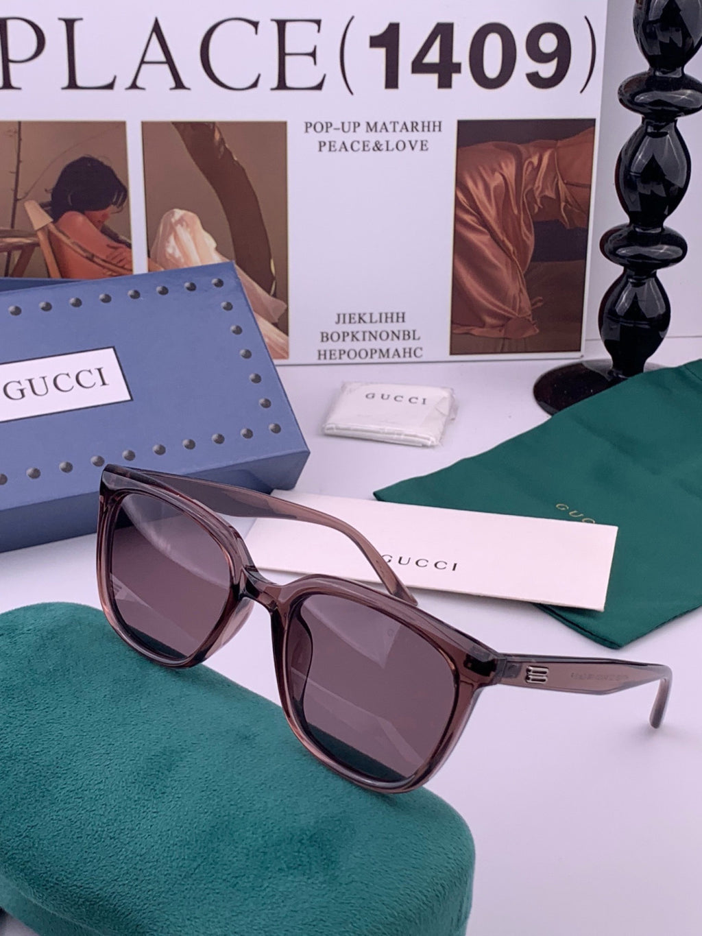 Gucci G57712 Polarized Square Red Lens Sunglasses for Women - detail image 2