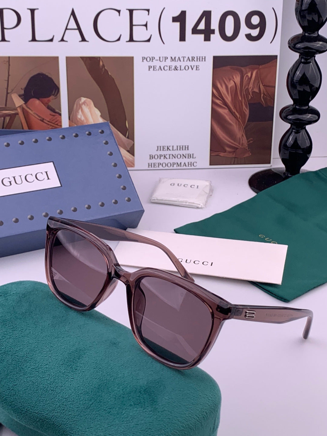 Gucci G57712 Polarized Square Red Lens Sunglasses for Women - detail image 2