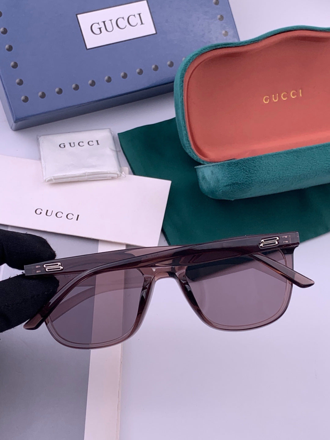 Gucci G57712 Polarized Square Red Lens Sunglasses for Women - detail image 4
