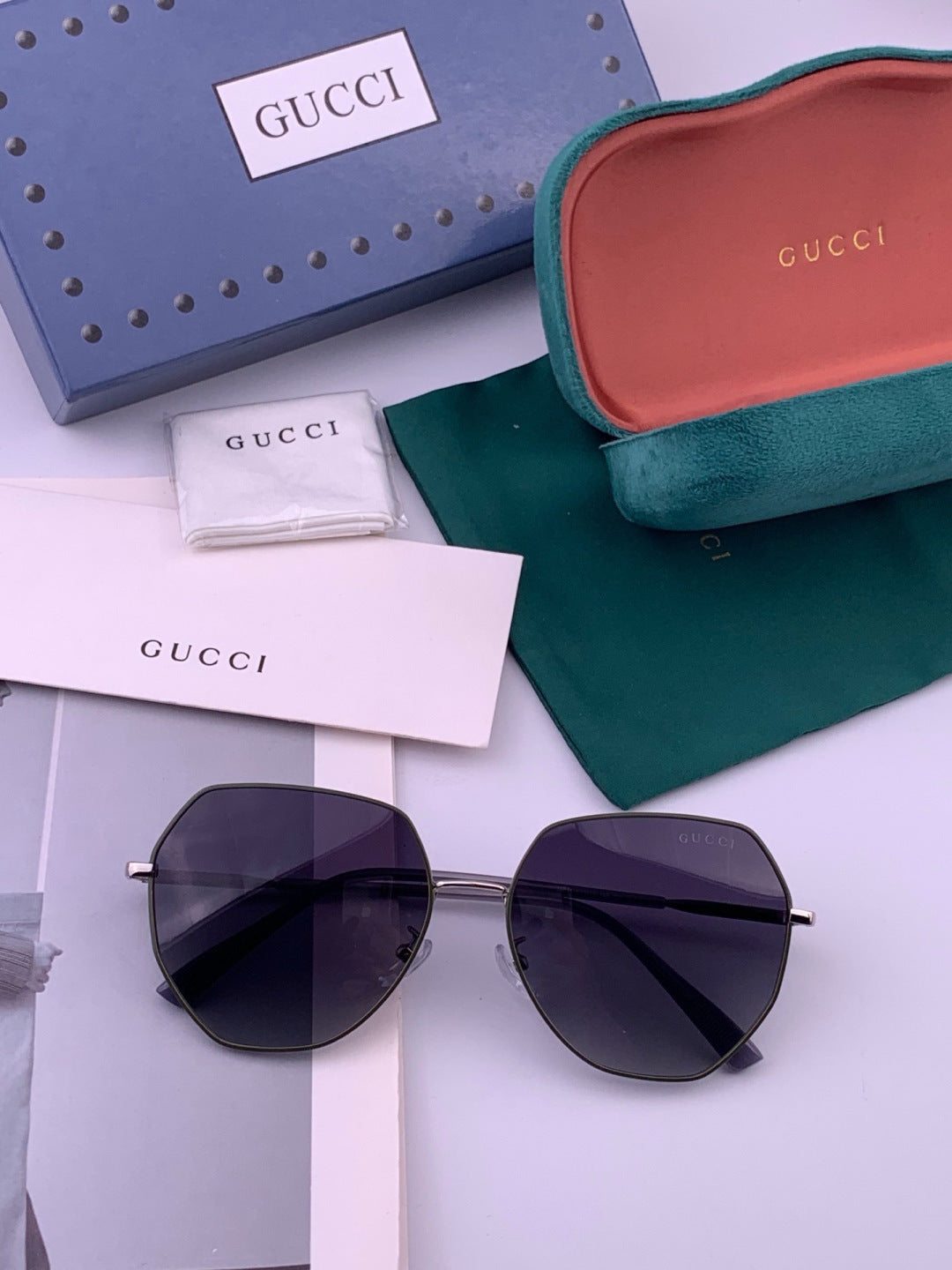 Gucci G1251 Polarized Round Brown Lens Sunglasses for Women - 448690 - detail image 7