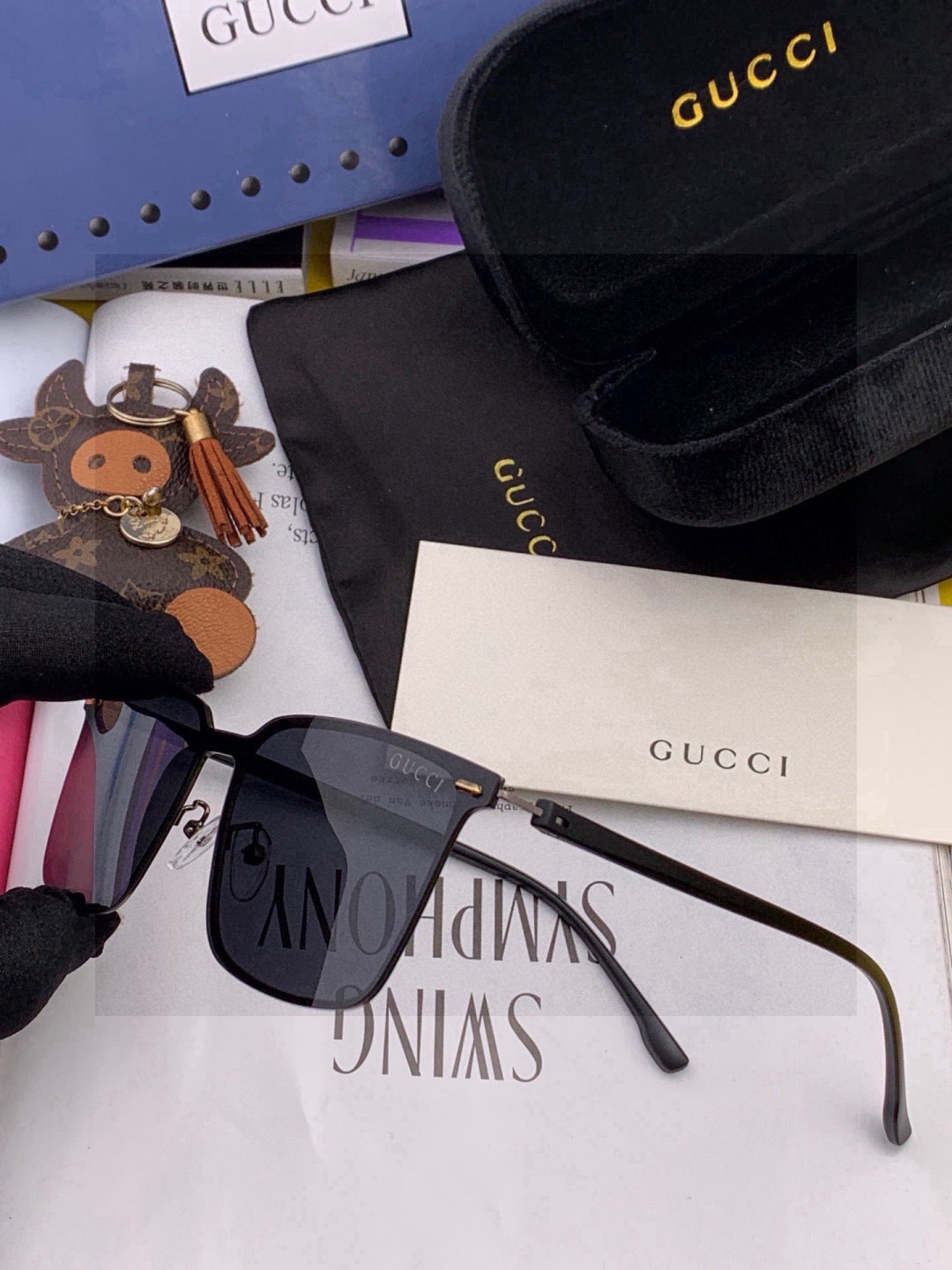 Gucci G11363 Fashion Red Lens Sunglasses for Men & Women - 448691 - detail image 4