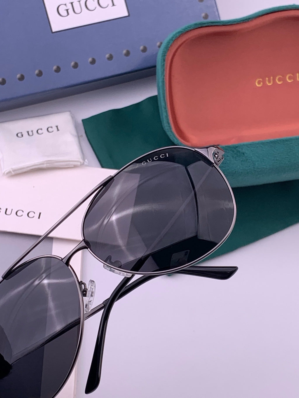 Gucci G9800 Polarized Aviator Black Lens Sunglasses for Men & Women - detail image 7