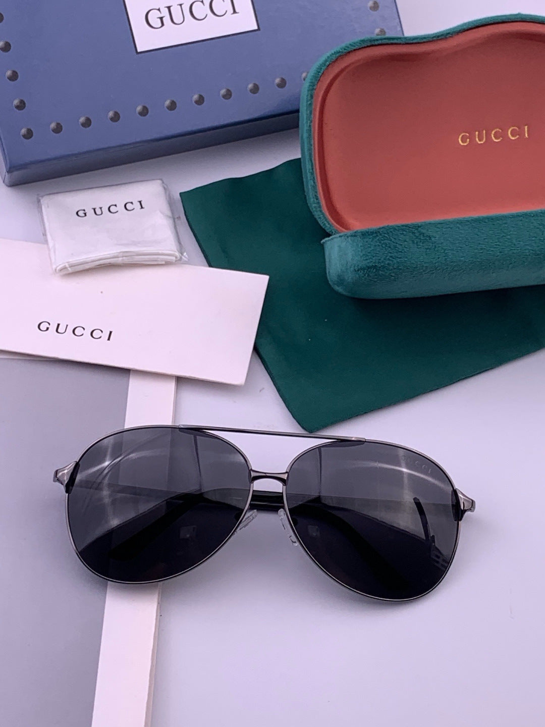 Gucci G9800 Polarized Aviator Black Lens Sunglasses for Men & Women - detail image 6
