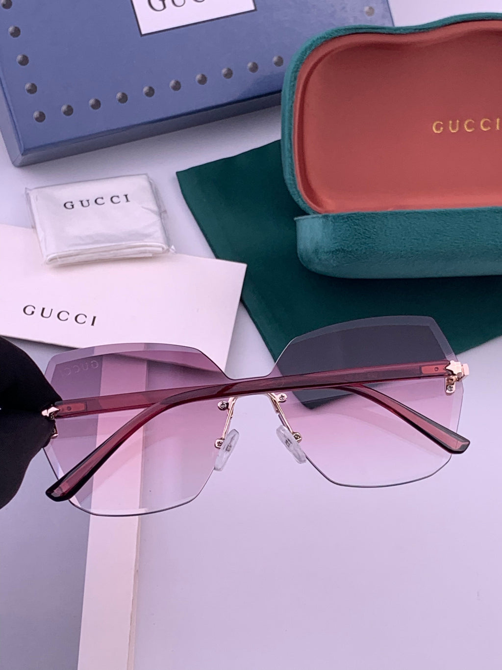 Gucci G8212 Polarized Rimless Black Lens Sunglasses for Men & Women - 448709 - detail image 4