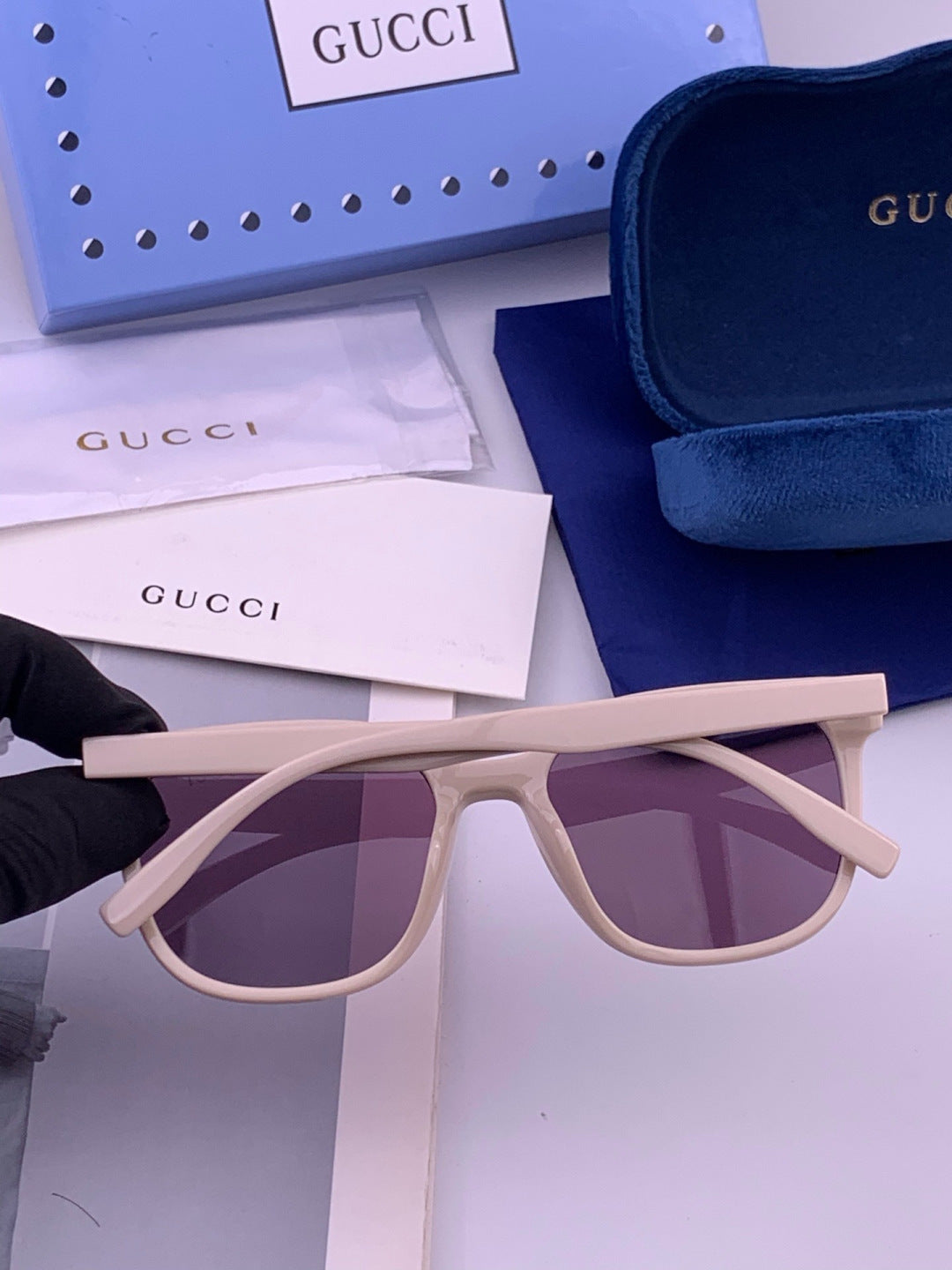 Gucci G87722 Polarized Round Black Lens Sunglasses for Women - 448710 - detail image 6