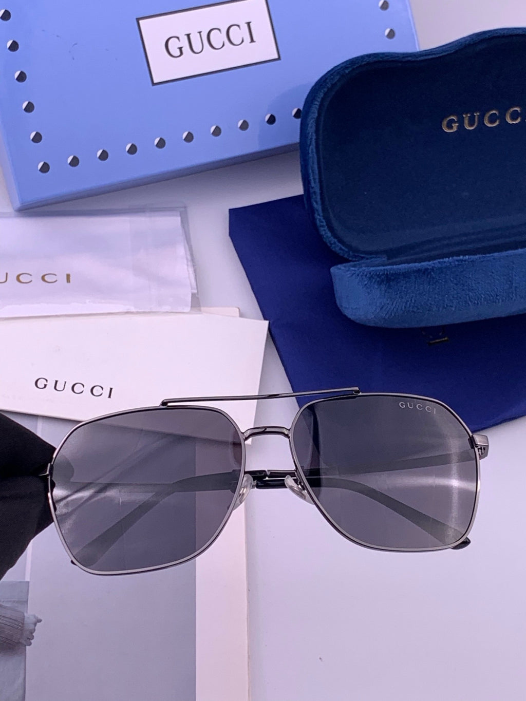 Gucci 0863 Polarized Aviator Gold Lens Sunglasses for Men & Women - 448713