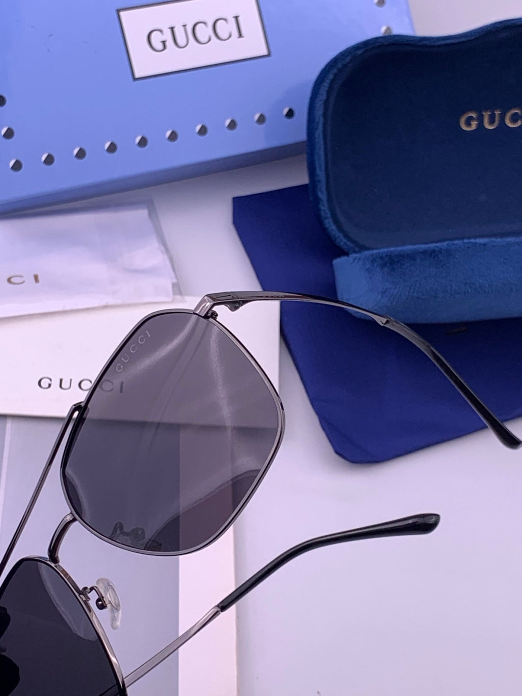 Gucci 0863 Polarized Aviator Gold Lens Sunglasses for Men & Women - 448713 - detail image 3