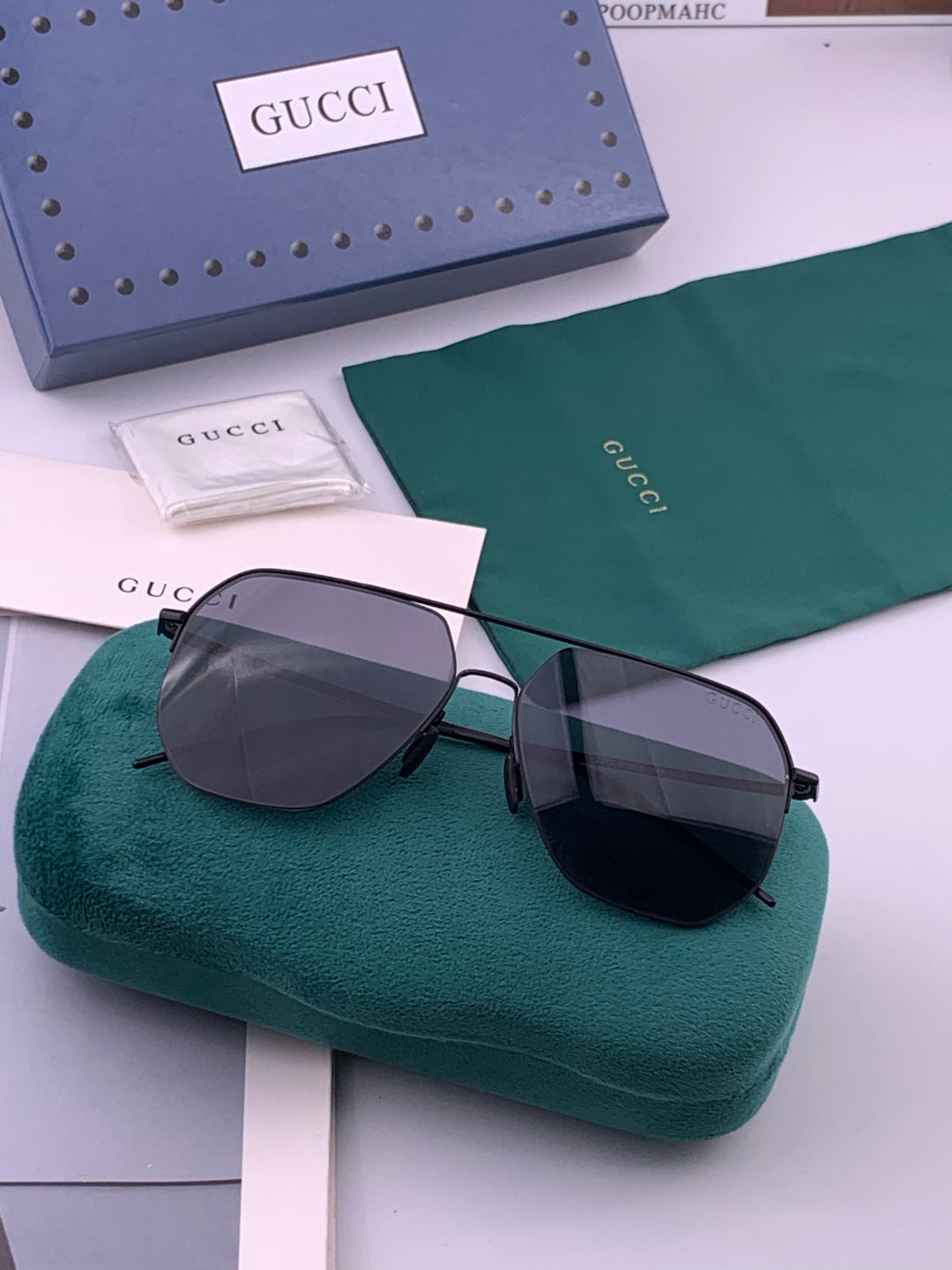 Gucci G3227 Polarized Aviator Gold Lens Sunglasses for Men - detail image 6