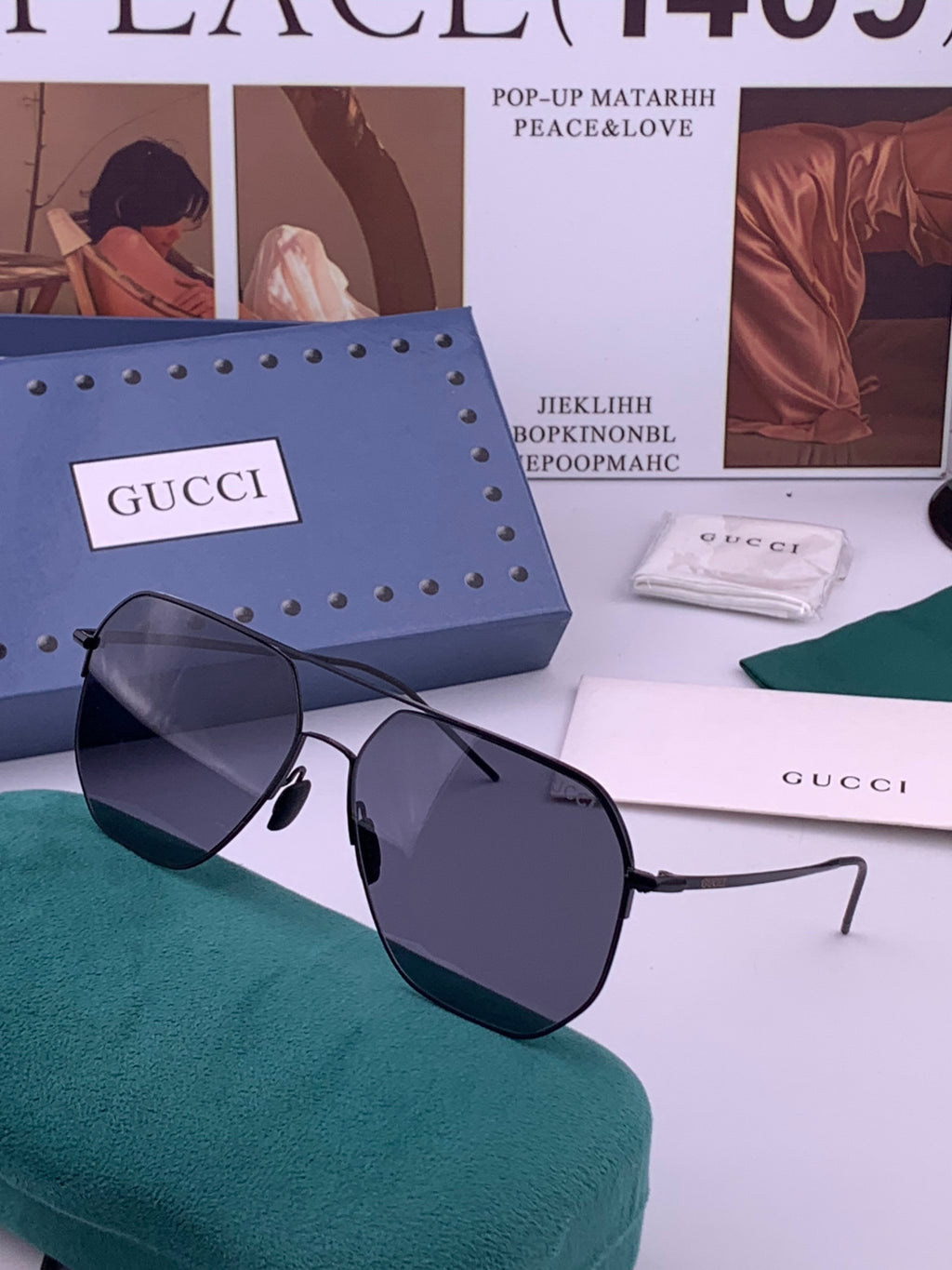Gucci G3227 Polarized Aviator Gold Lens Sunglasses for Men - detail image 2