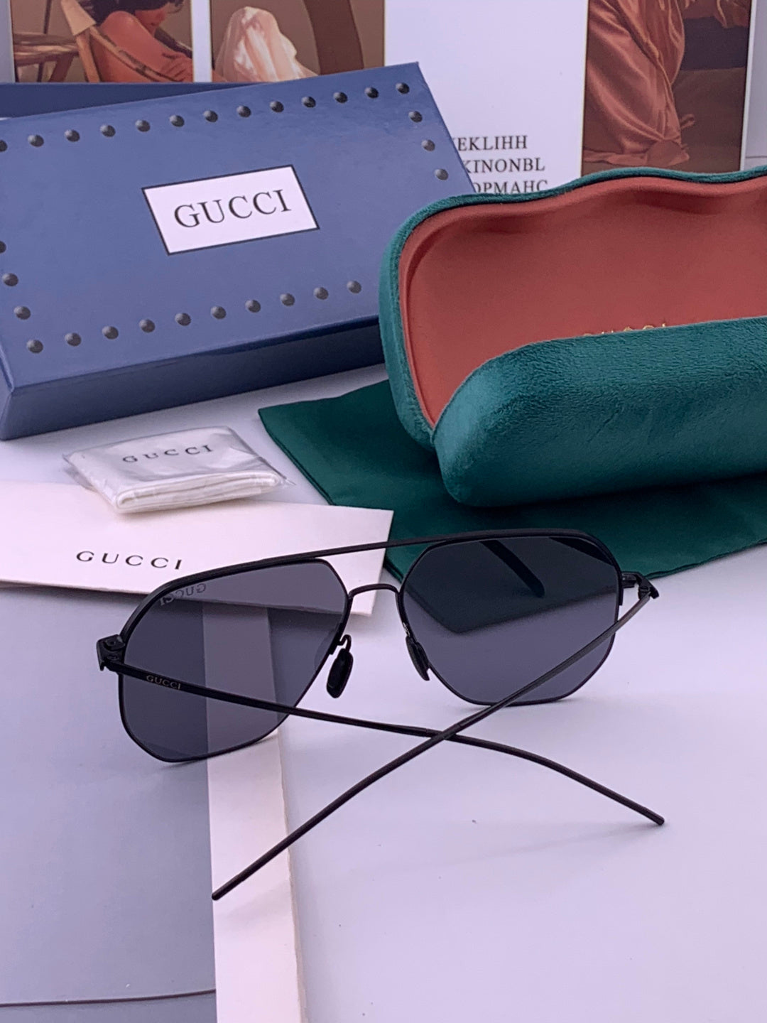 Gucci G3227 Polarized Aviator Gold Lens Sunglasses for Men - detail image 5