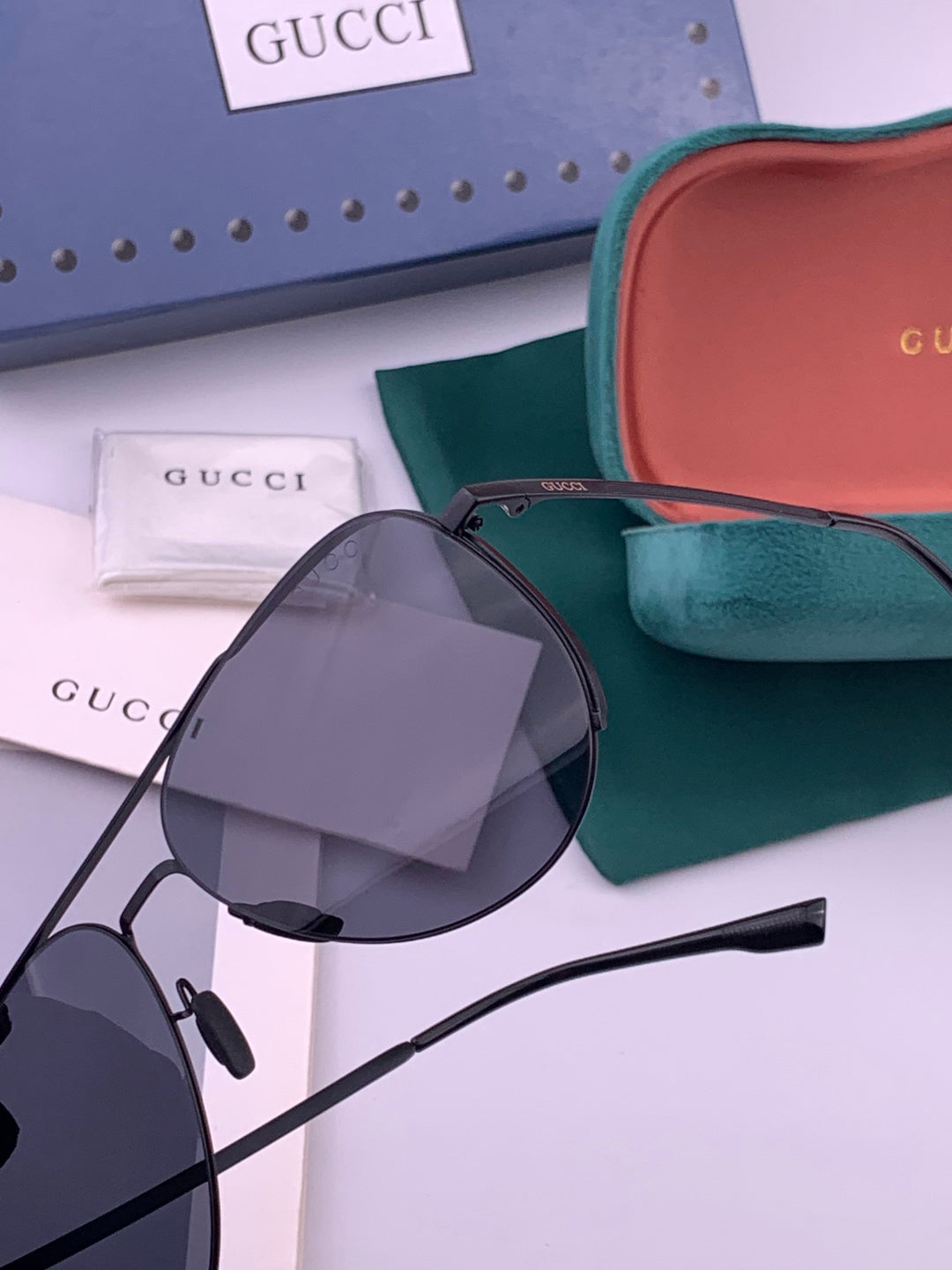 Gucci 1227 Fashion Gold Lens Sunglasses for Men & Women - 448866 - detail image 3