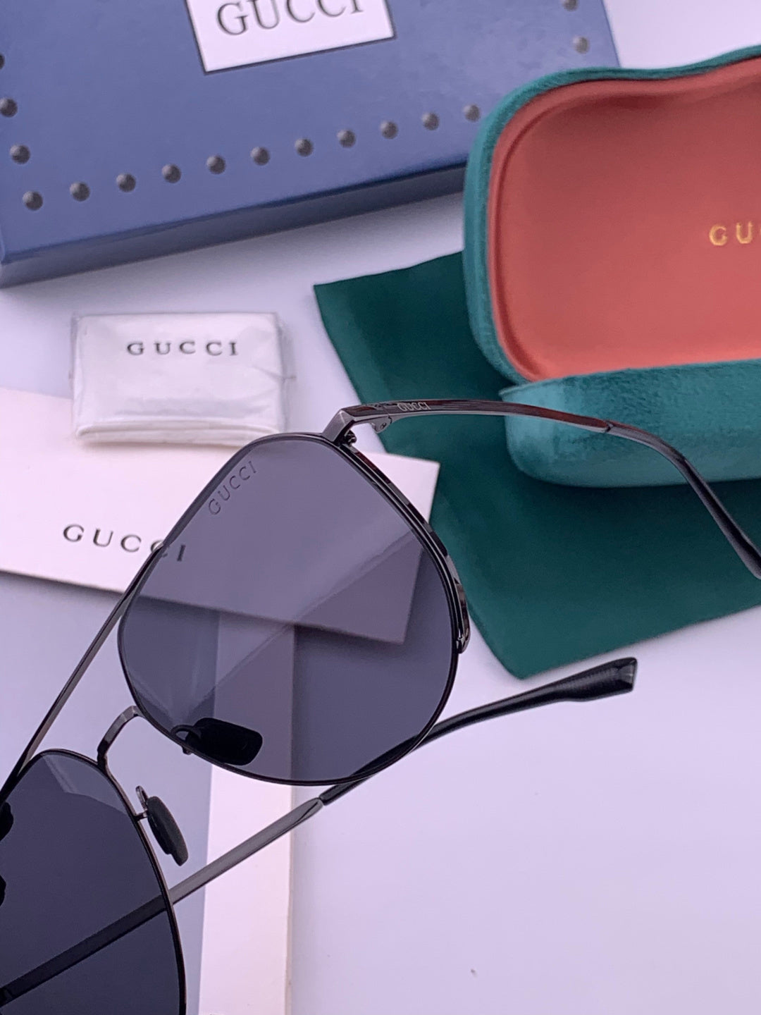 Gucci 1227 Fashion Gold Lens Sunglasses for Men & Women - detail image 3