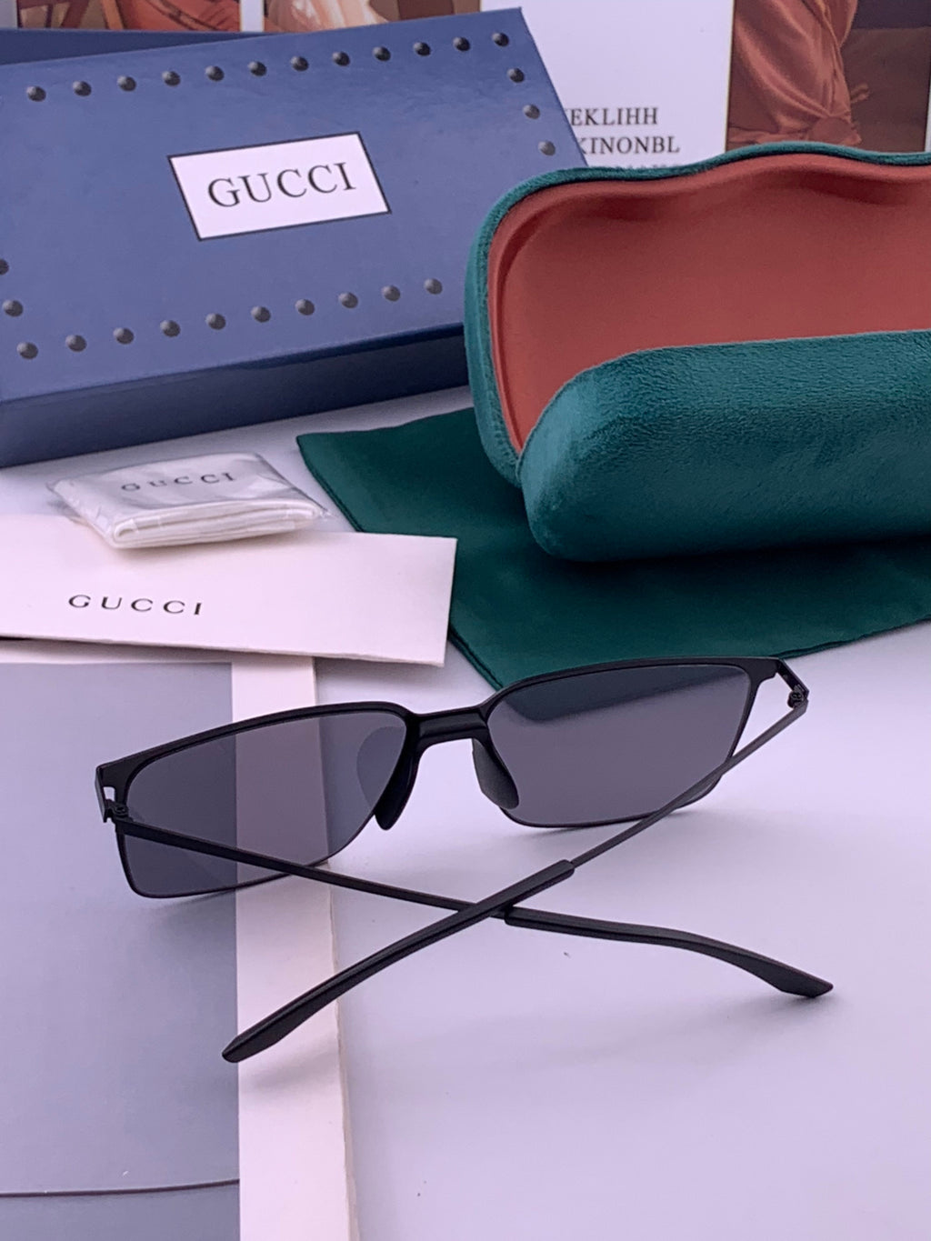 Gucci G01810 Polarized Aviator Gold Lens Sunglasses for Men - detail image 6