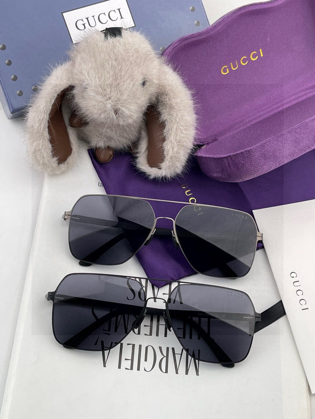Gucci G3733 Polarized Fashion Black Lens Sunglasses for Men & Women - detail image 6