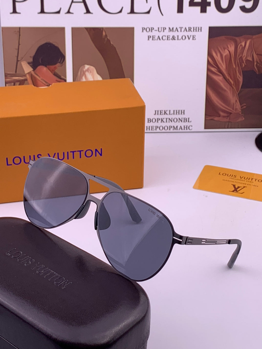 Louis Vuitton L199 Fashion Black Lens Sunglasses for Men & Women - detail image 2