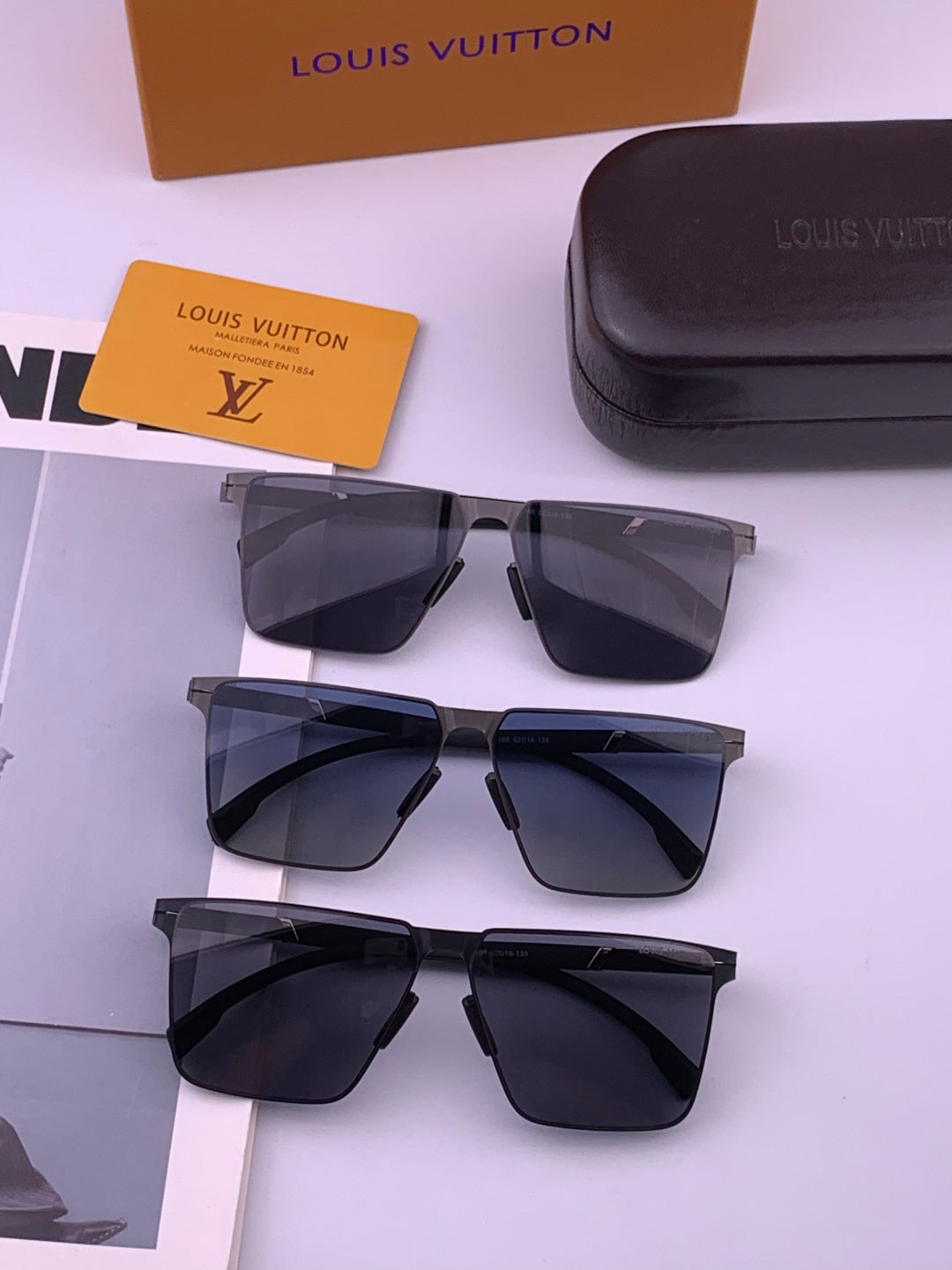 Louis Vuitton L616 Fashion Brown Lens Sunglasses for Men & Women - detail image 7