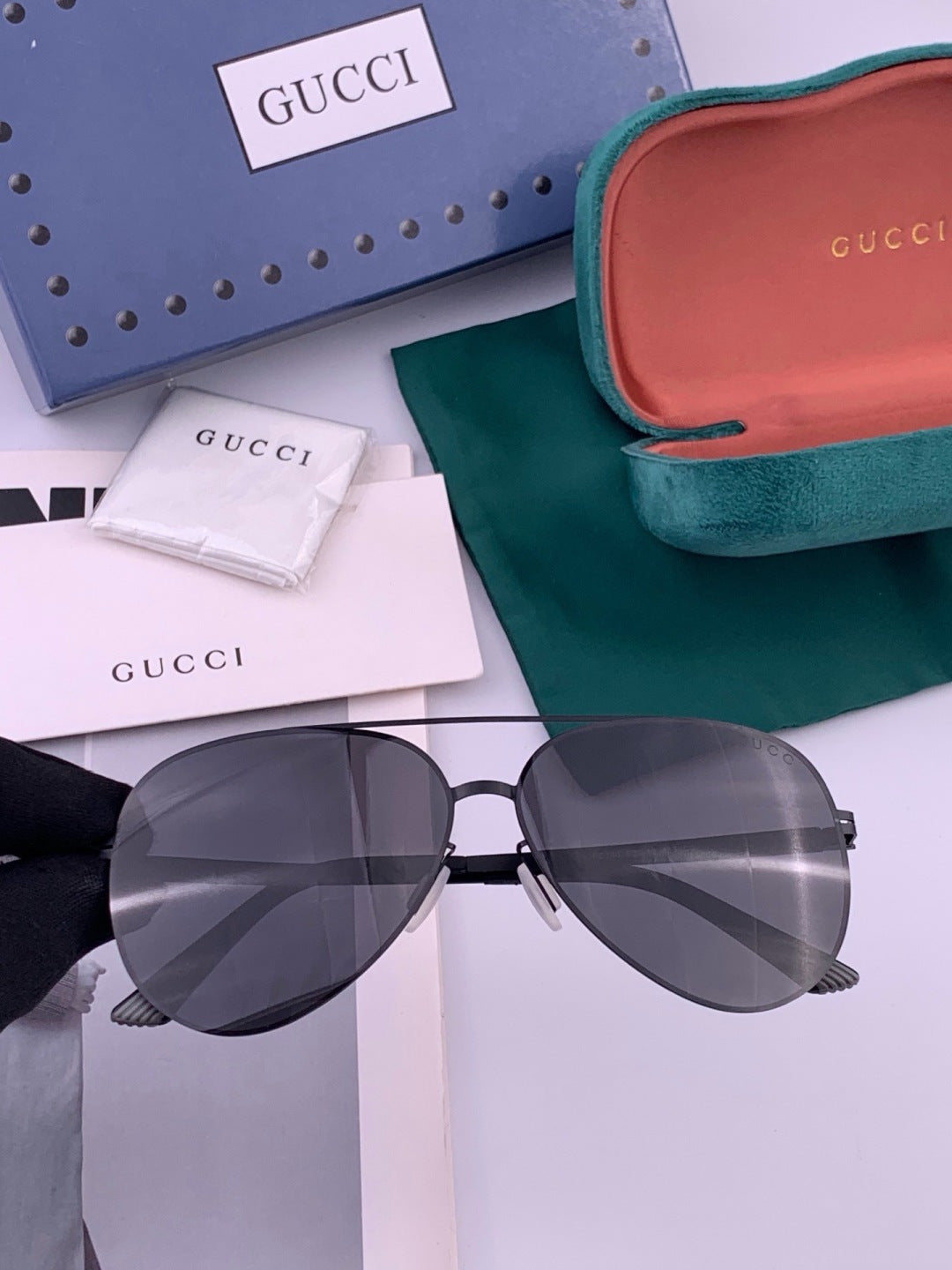 Gucci G4514 Fashion Black Lens Sunglasses for Men & Women - 448876 - detail image 2