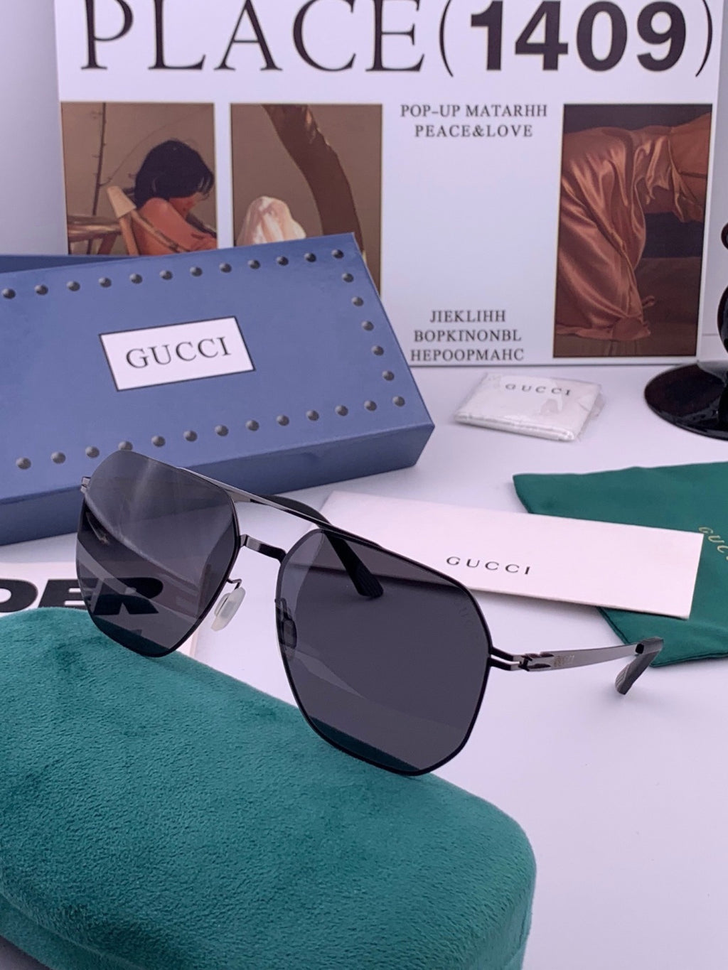 Gucci G4514 Fashion Black Lens Sunglasses for Men & Women - detail image 2