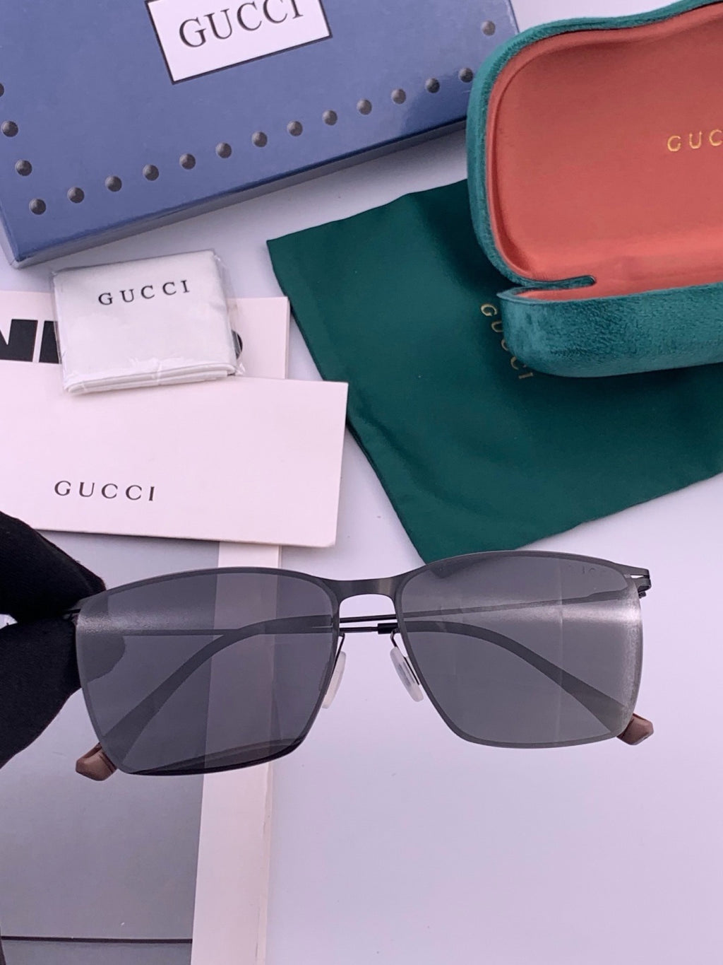 Gucci G2514 Fashion Black Lens Sunglasses for Men & Women - 448878 - detail image 2