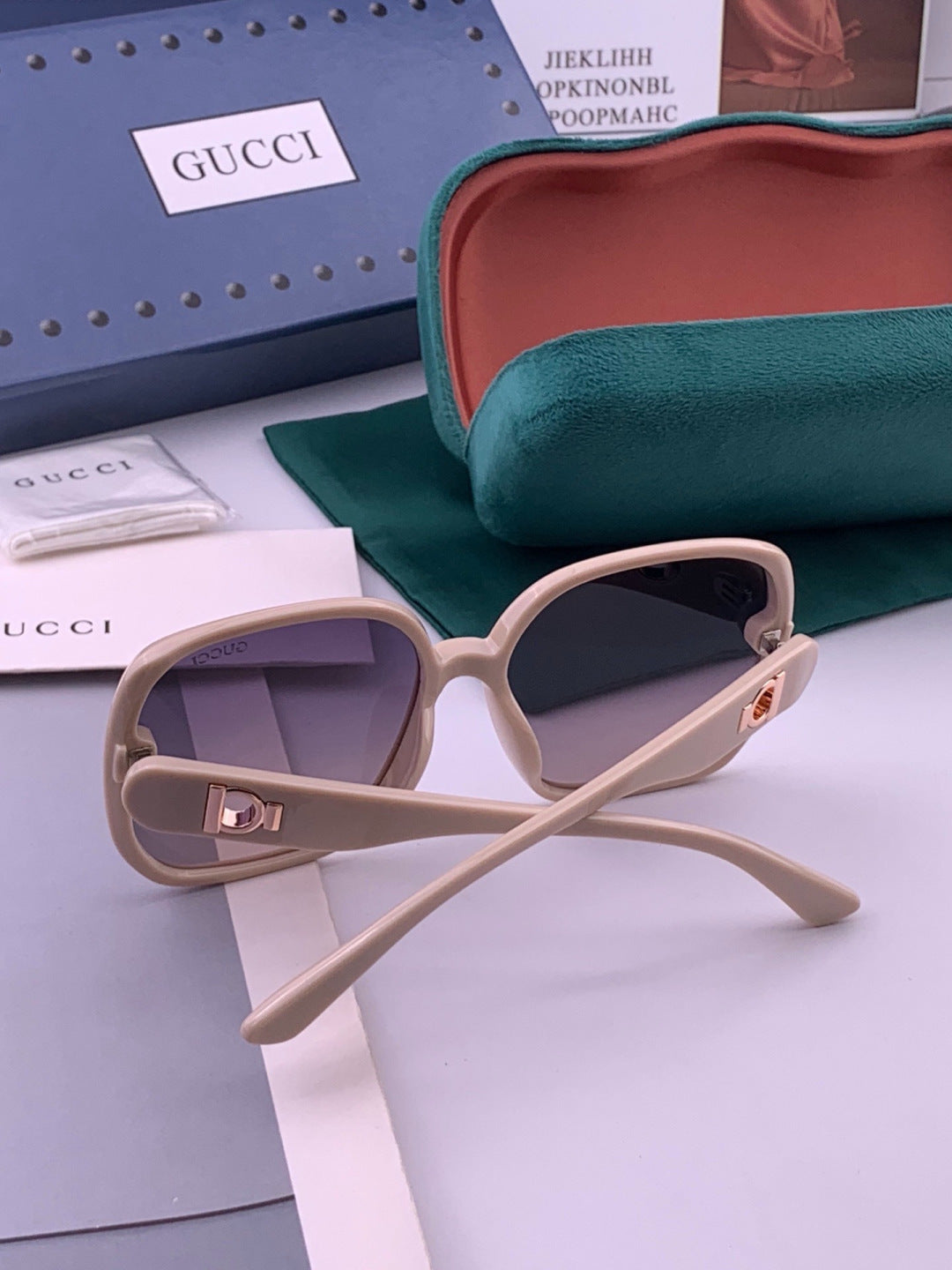 Gucci G0388 Round Red Lens Sunglasses for Men & Women - 448881 - detail image 6