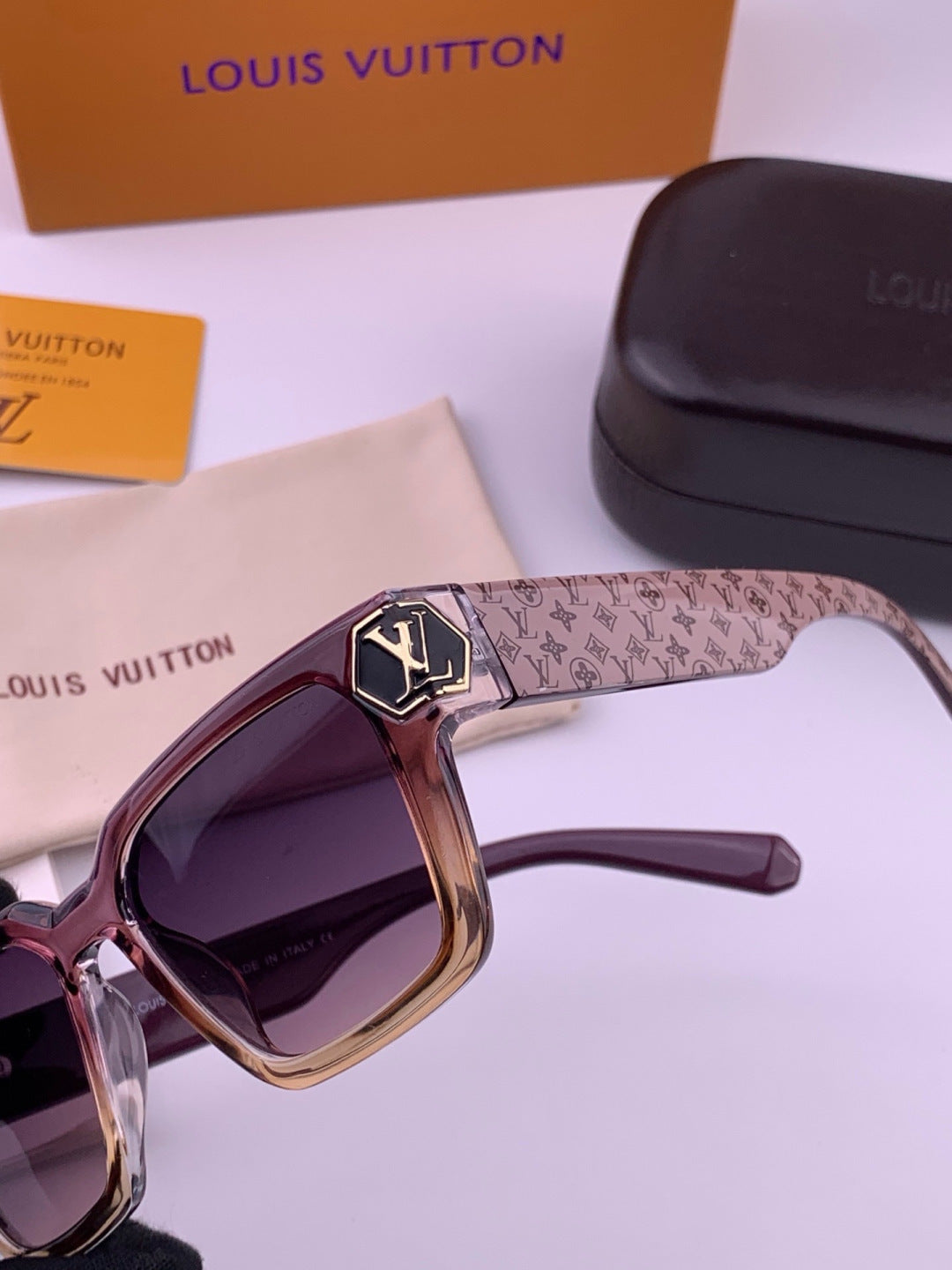 Louis Vuitton Fashion Gold Lens Sunglasses for Men & Women - 448509 - detail image 5