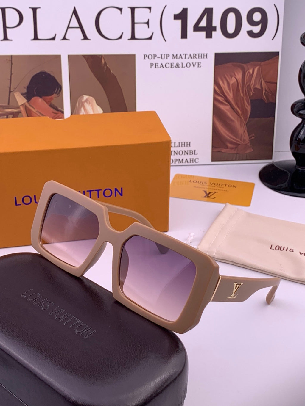 Louis Vuitton L37004 Oversized Red Lens Sunglasses for Men & Women - 448487