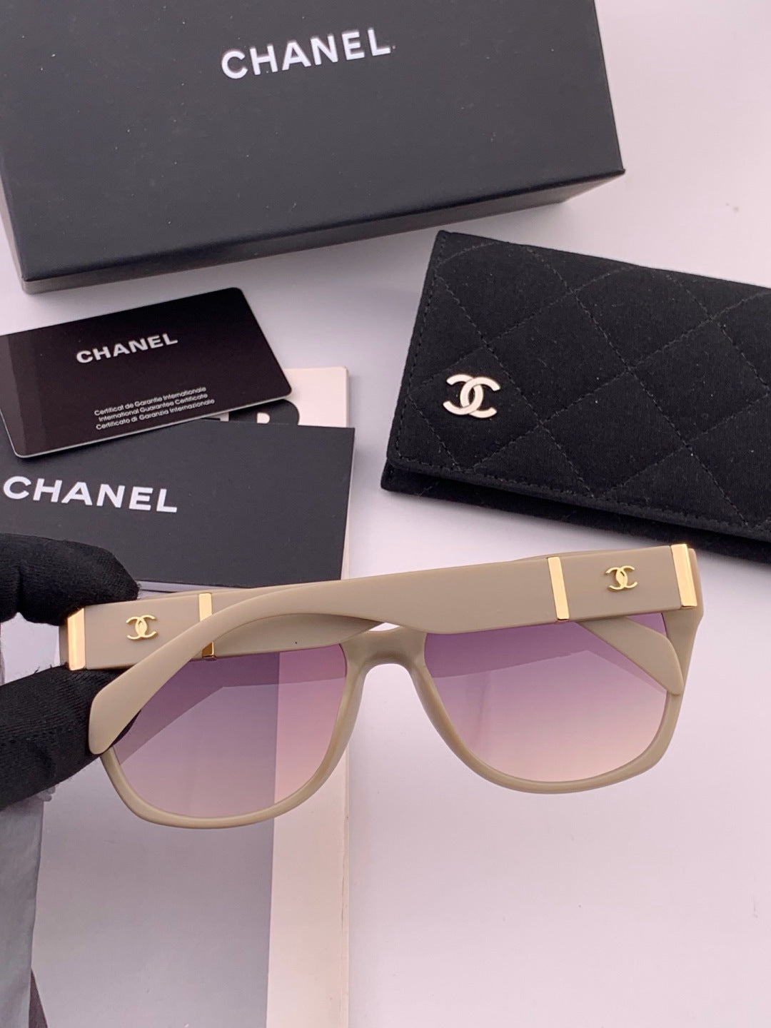 Chanel CH47004 Oversized Purple Lens Sunglasses for Men & Women - 449032 - detail image 5