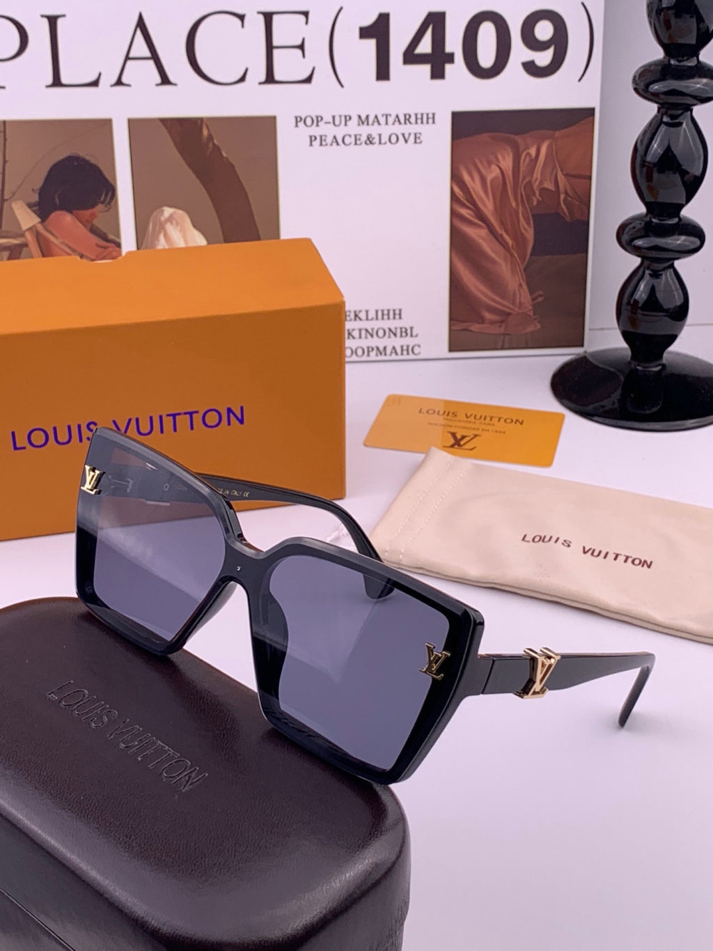 Louis Vuitton L57002 Oversized Black Lens Sunglasses for Men & Women - 448496 - detail image 2