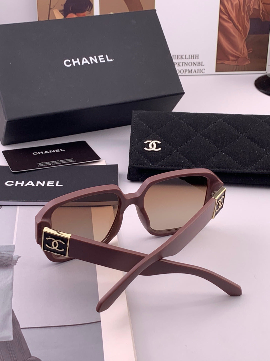 Chanel CH87004 Oversized Red Lens Sunglasses for Men & Women - 449033 - detail image 6