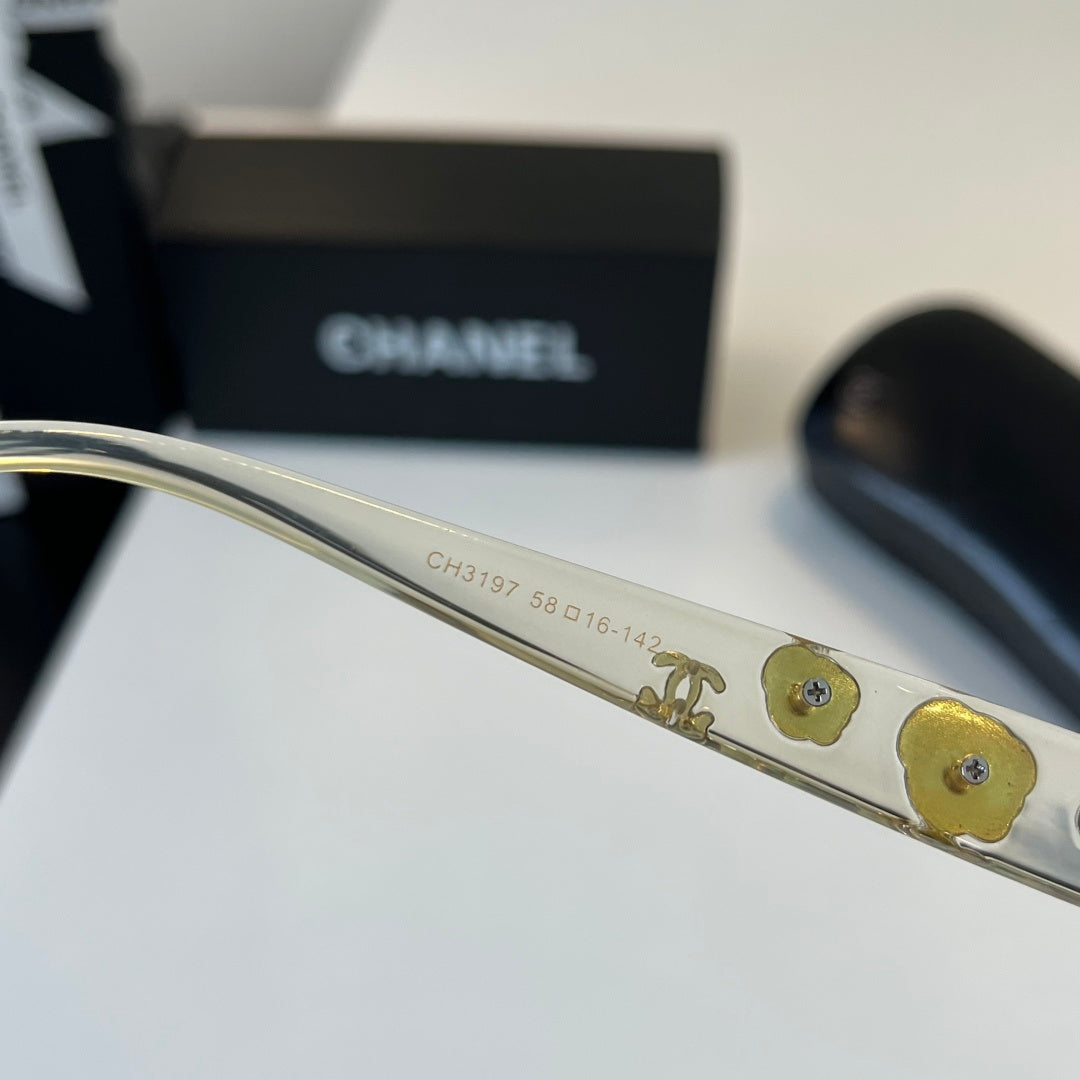 Chanel Fashion Silver Lens Sunglasses for Men & Women - 448943 - detail image 6