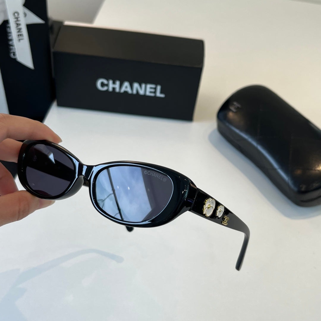 Chanel Fashion Silver Lens Sunglasses for Men & Women - 448945 - detail image 4