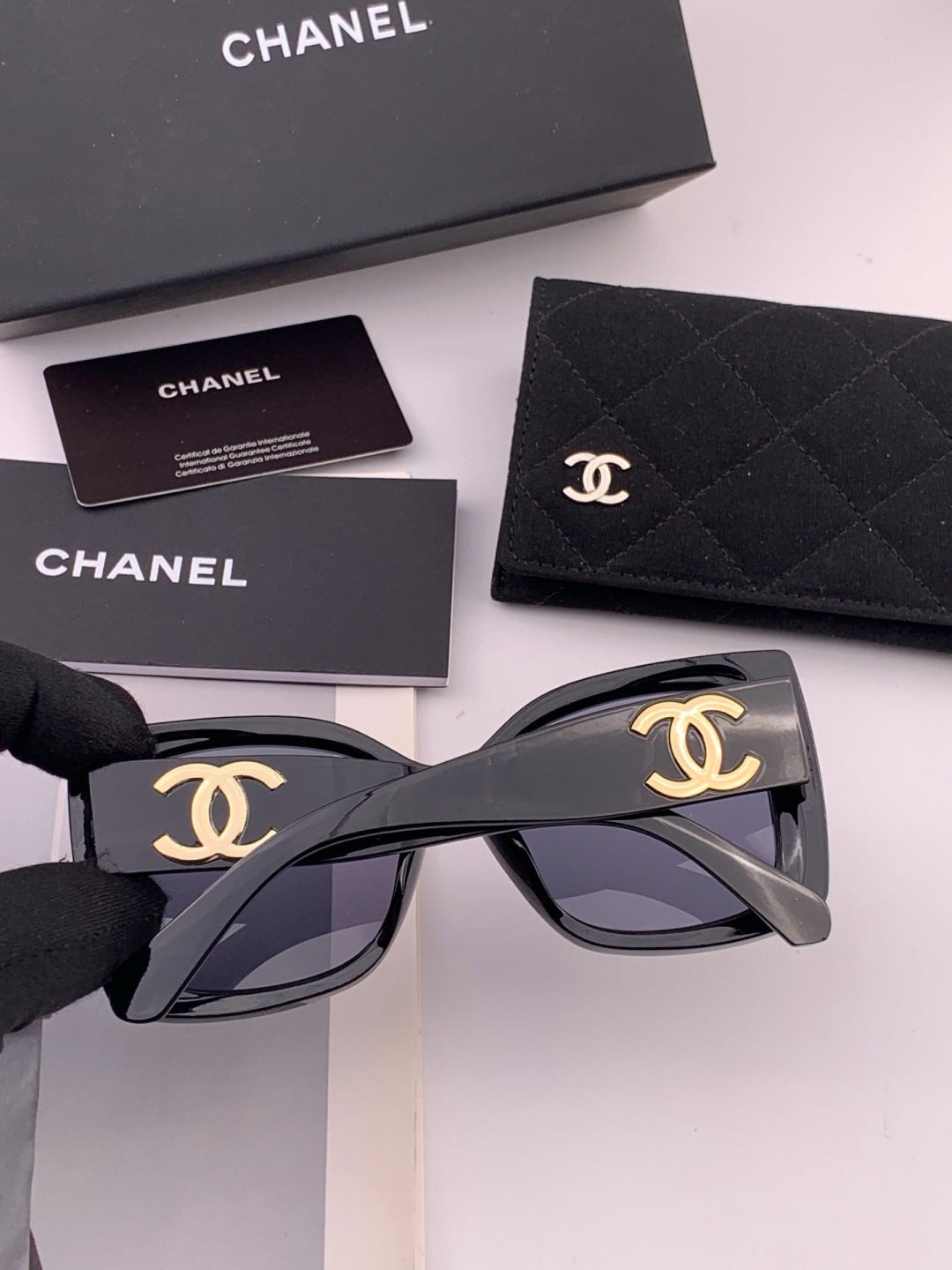 Chanel CH17005 Oversized Black Lens Sunglasses for Men & Women - 448968 - detail image 5