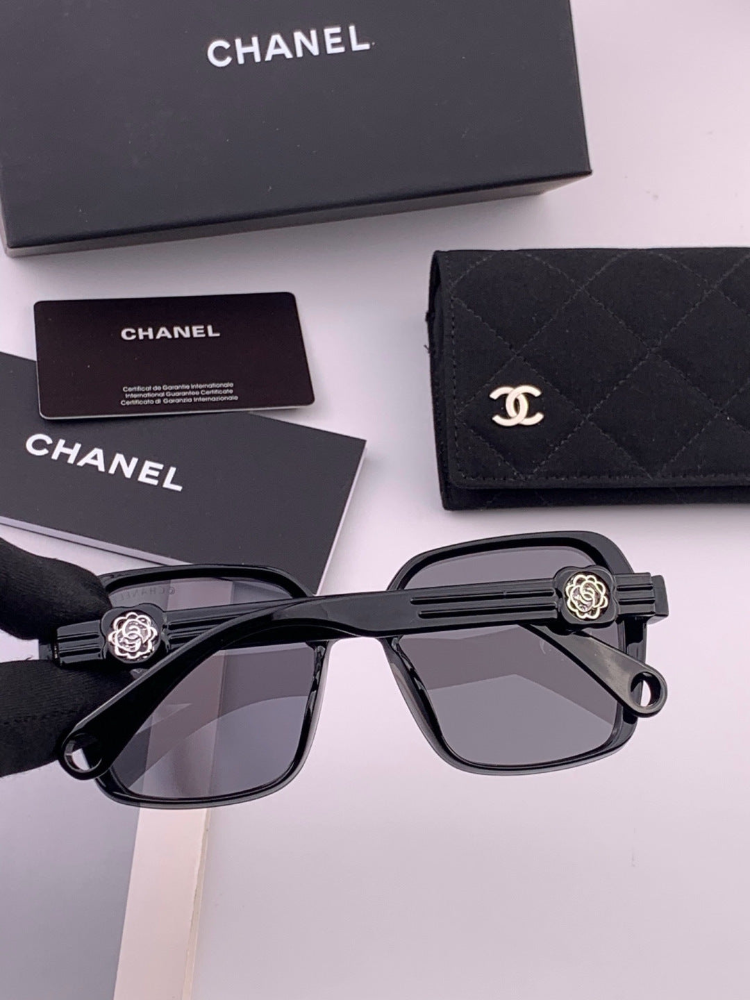 Chanel CH9788 Polarized Oversized Black Lens Sunglasses for Men & Wom - 448980 - detail image 7